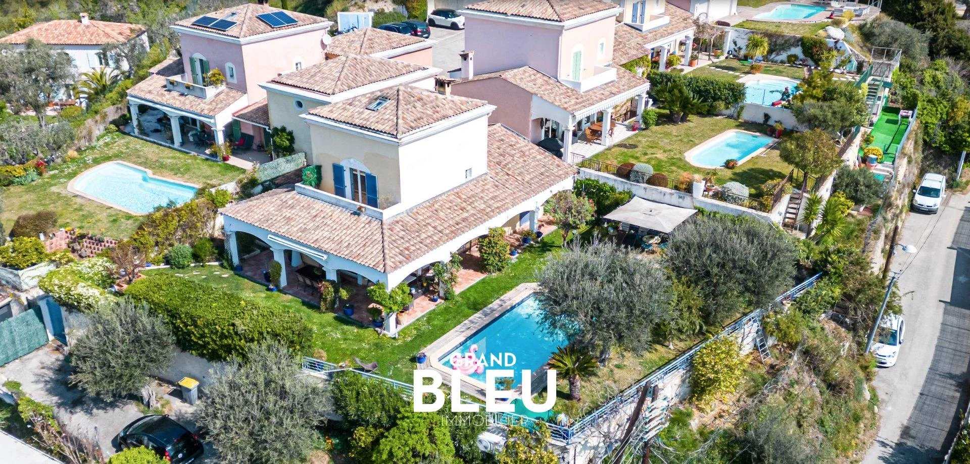 casa no São-Romano, Provença-Alpes-Costa Azul 10813375
