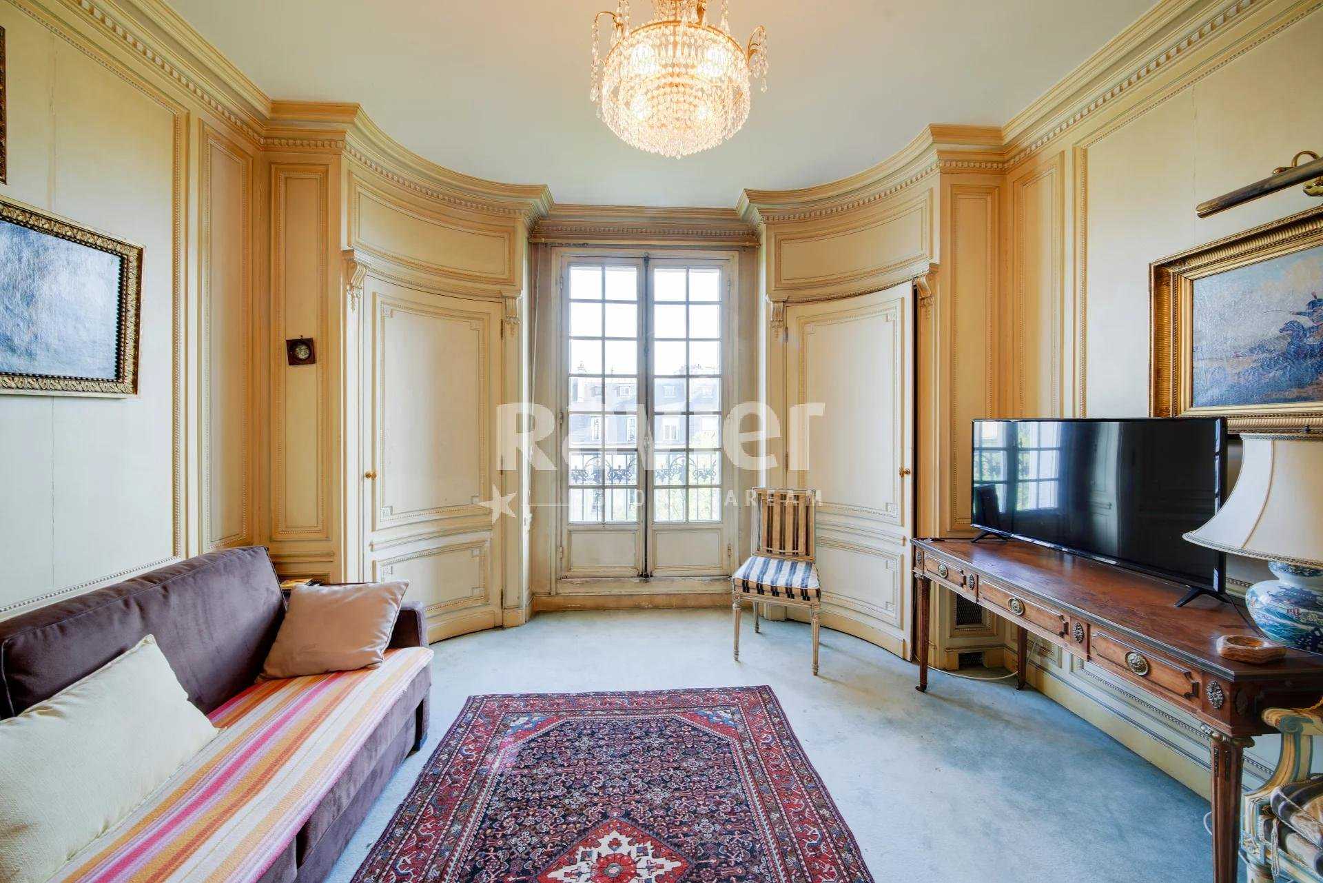 Квартира в Paris 17ème, Paris 10813393