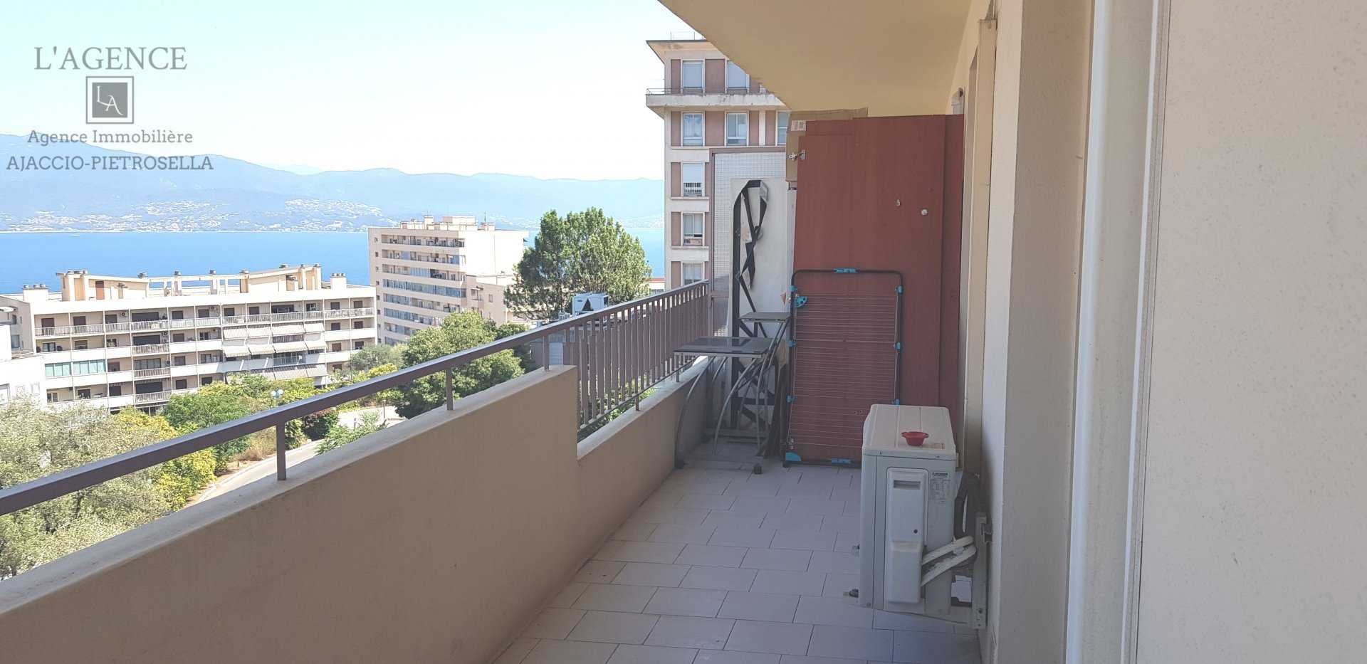 公寓 在 Ajaccio, Corse-du-Sud 10813514