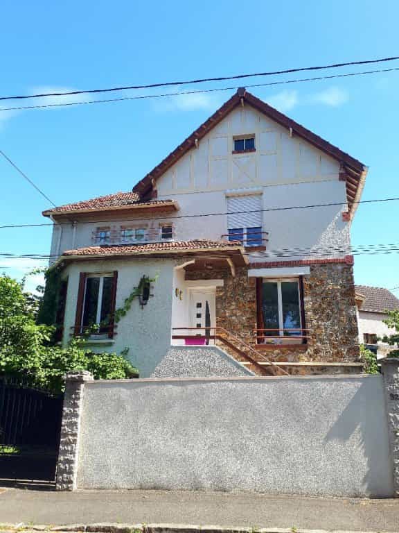 Casa nel Villetaneuse, Ile-de-France 10813566