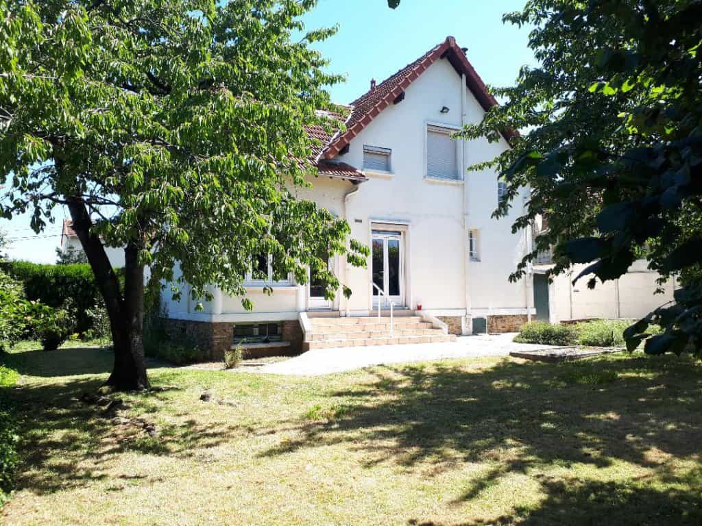 Rumah di Epinay-sur-Orge, Ile-de-Perancis 10813589