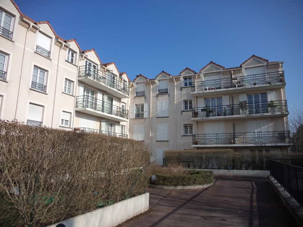 Condominium in Épinay-sur-Orge, Essonne 10813606