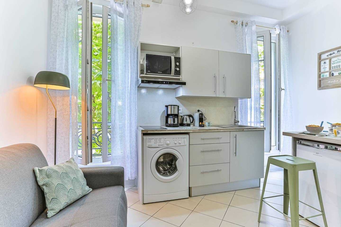 Condominium in Saint-Philippe, Provence-Alpes-Cote d'Azur 10813722