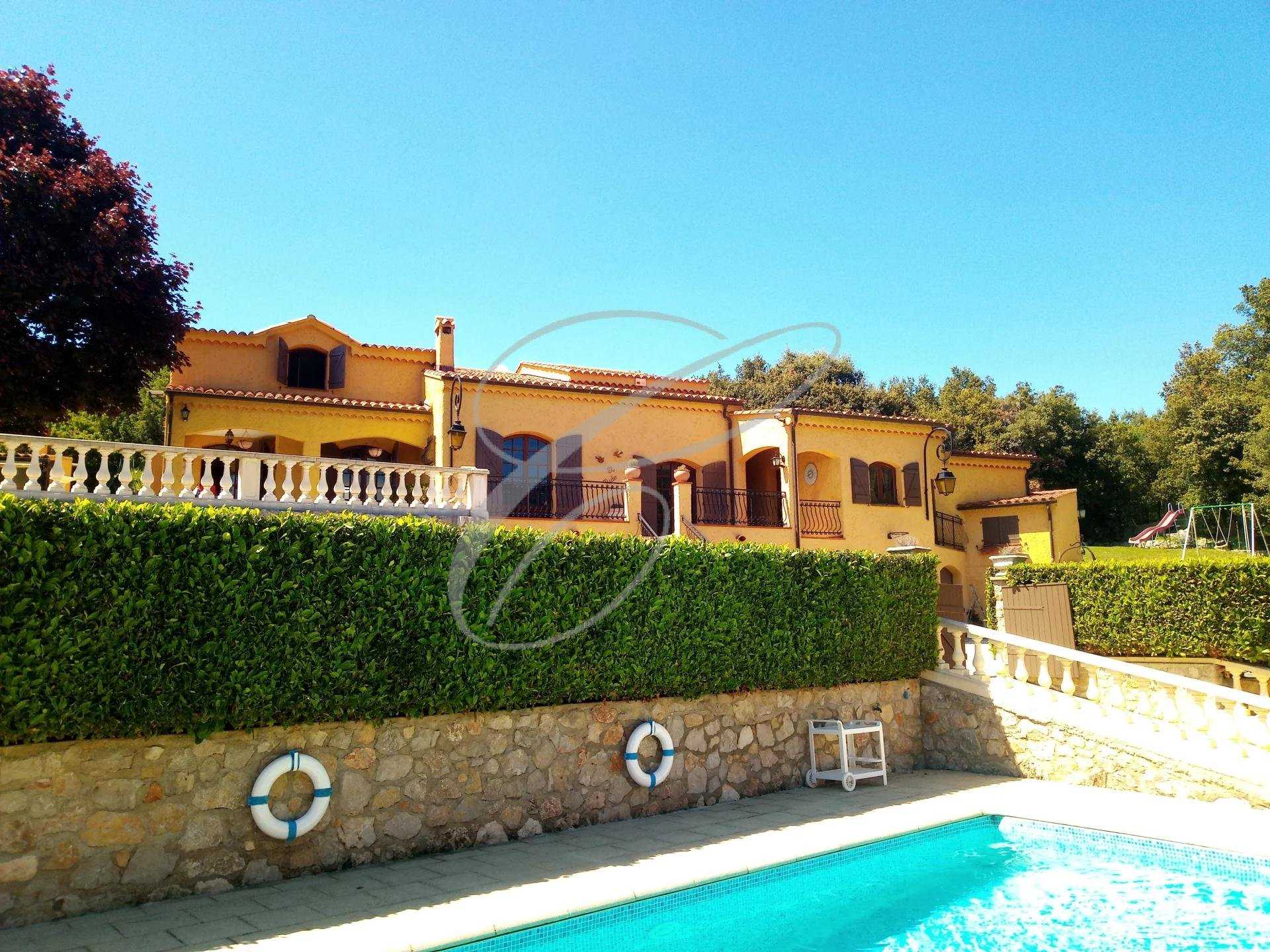 Hus i Peille, Provence-Alpes-Cote d'Azur 10813762
