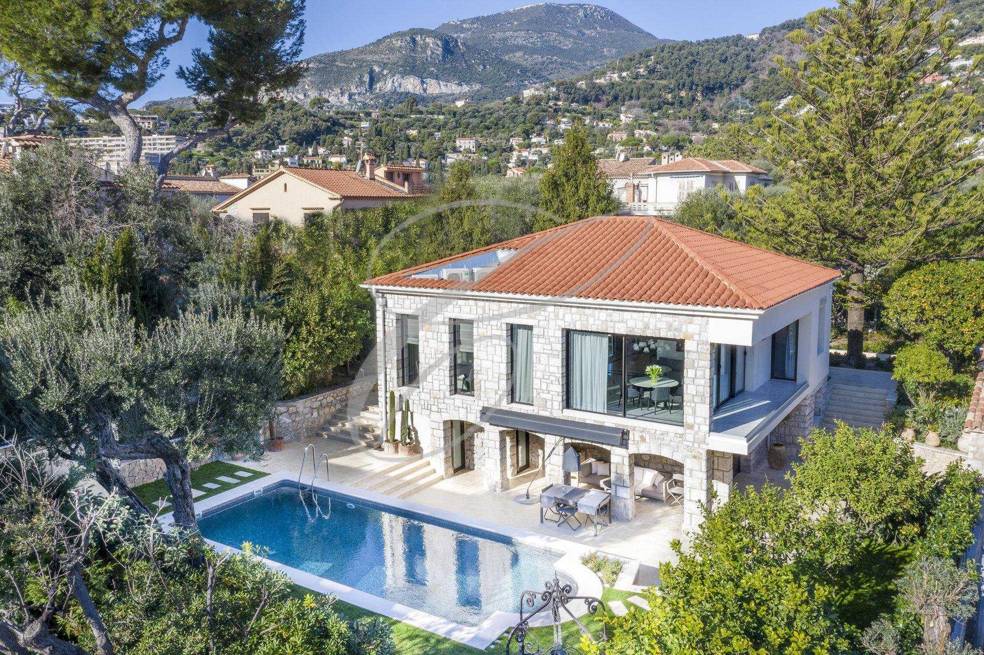 loger dans Cap-Martin, Provence-Alpes-Côte d'Azur 10813786