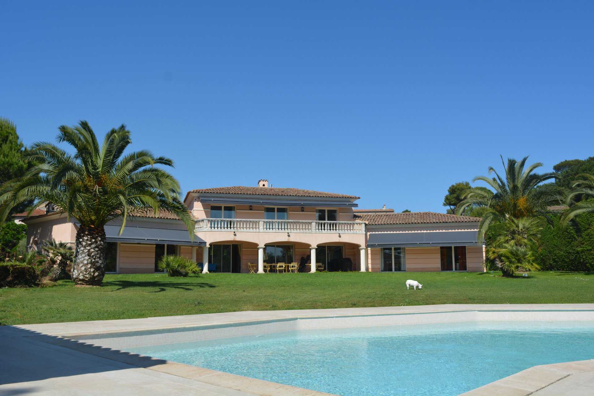 casa no Mougins, Provença-Alpes-Costa Azul 10813858