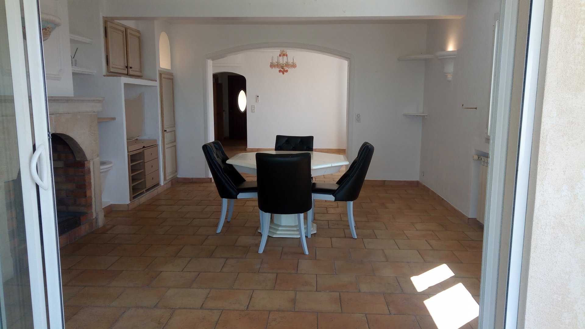 casa no Saint-Paul-de-Vence, Provença-Alpes-Costa Azul 10813872