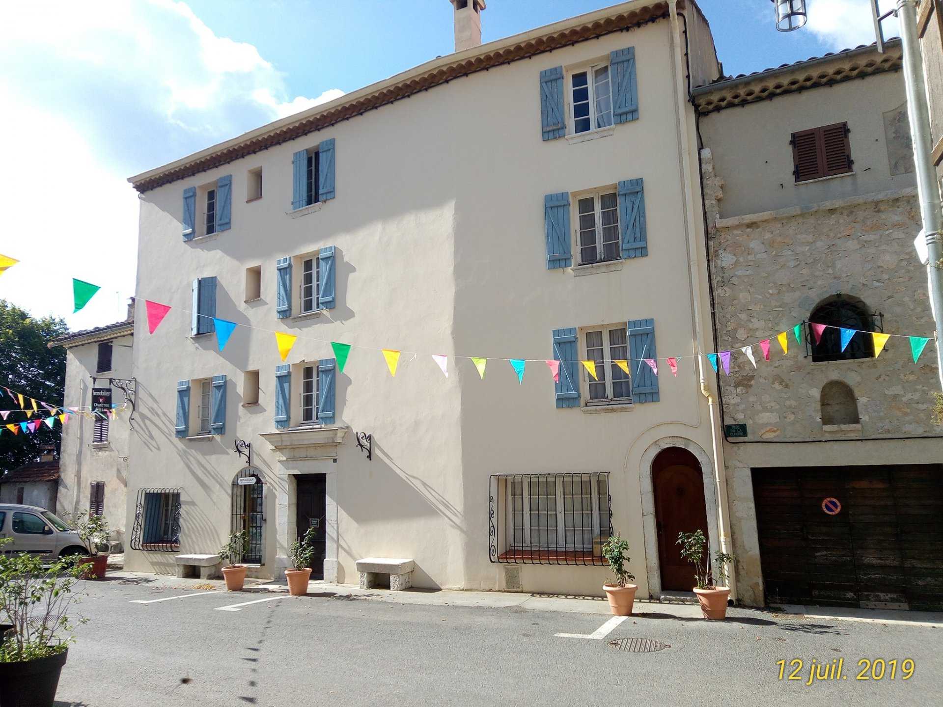 House in Coursegoules, Alpes-Maritimes 10813889