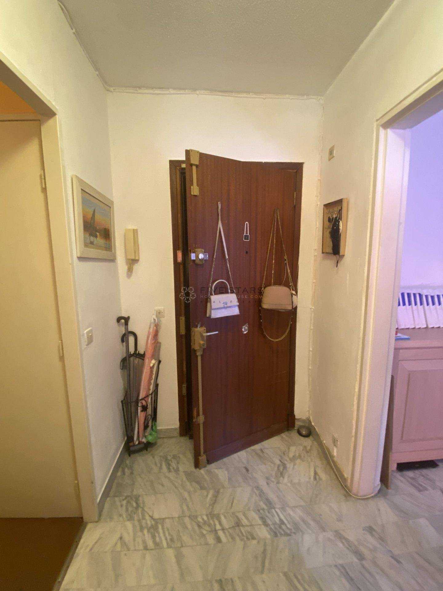 Квартира в Nice, Alpes-Maritimes 10813899
