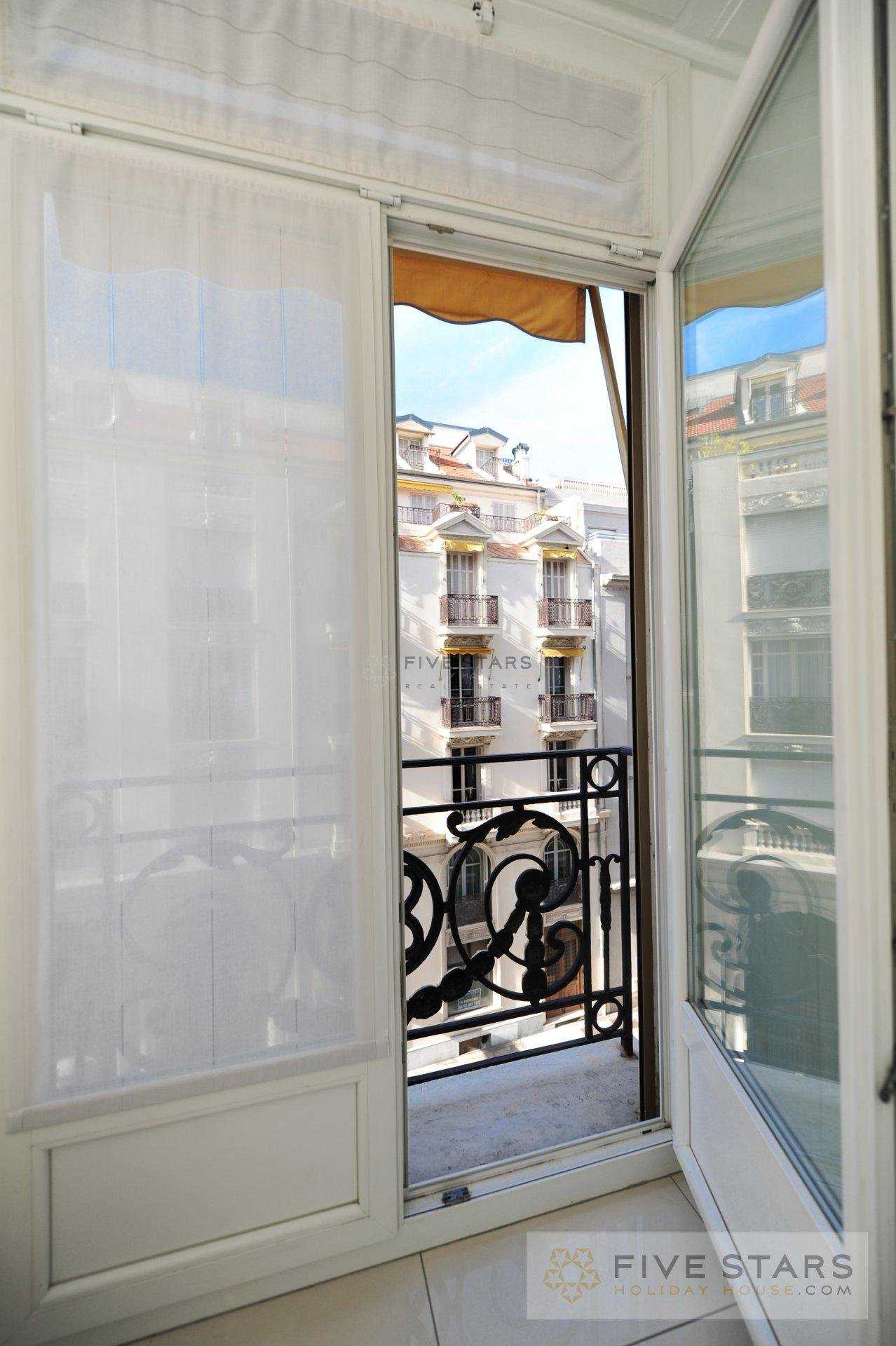 公寓 在 Nice, Alpes-Maritimes 10813937