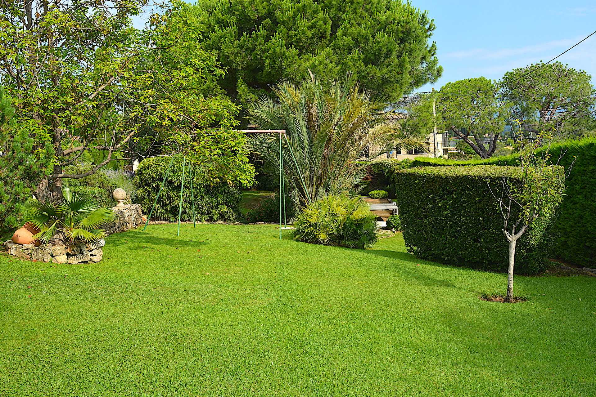 House in Biot, Alpes-Maritimes 10813952