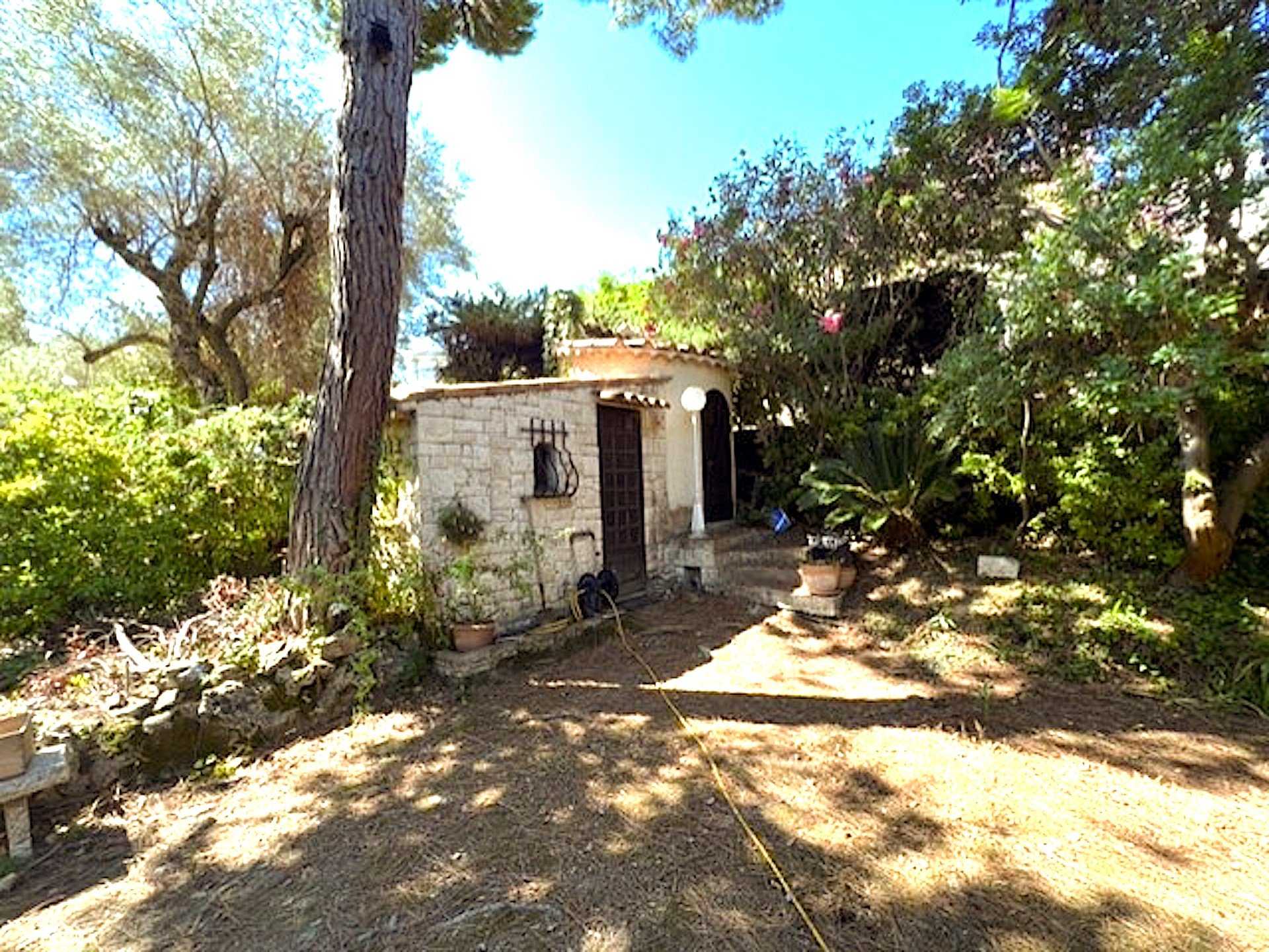 rumah dalam Juan-les-Pins, Provence-Alpes-Côte d'Azur 10814002