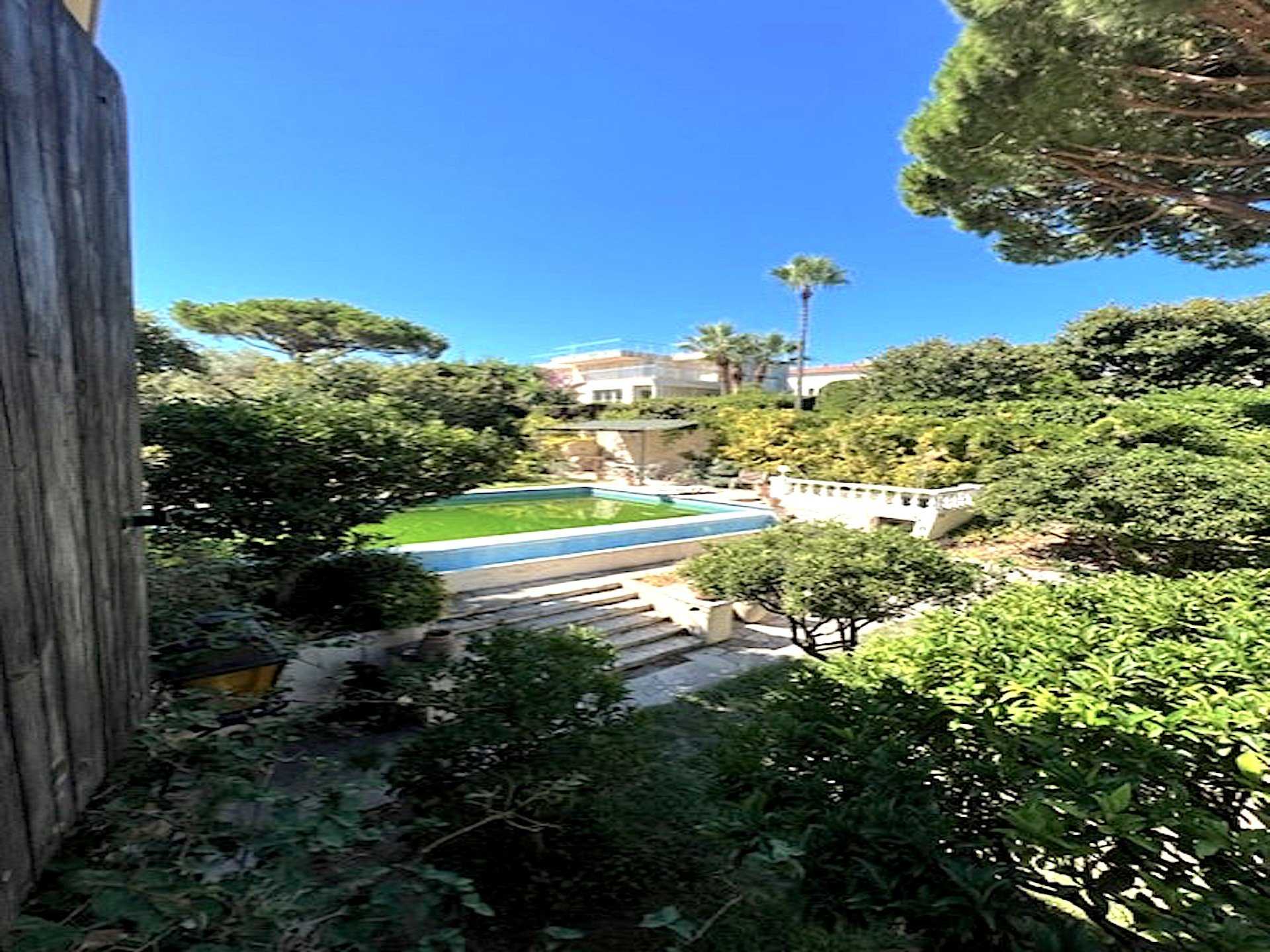 Huis in Antibes, Alpes-Maritimes 10814002