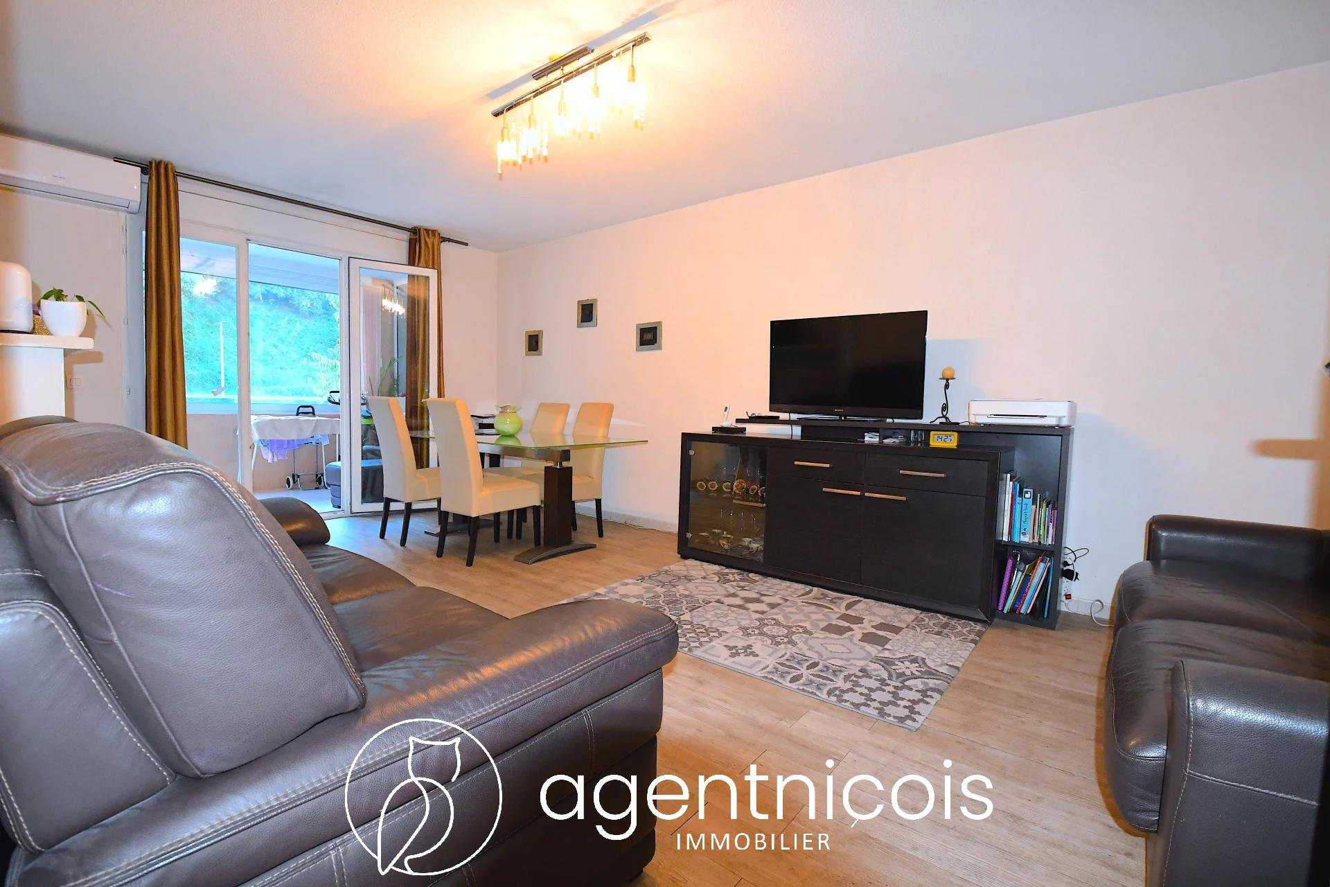 公寓 在 巴斯蒂德·吉羅, 普羅旺斯-阿爾卑斯-藍色海岸 10814090