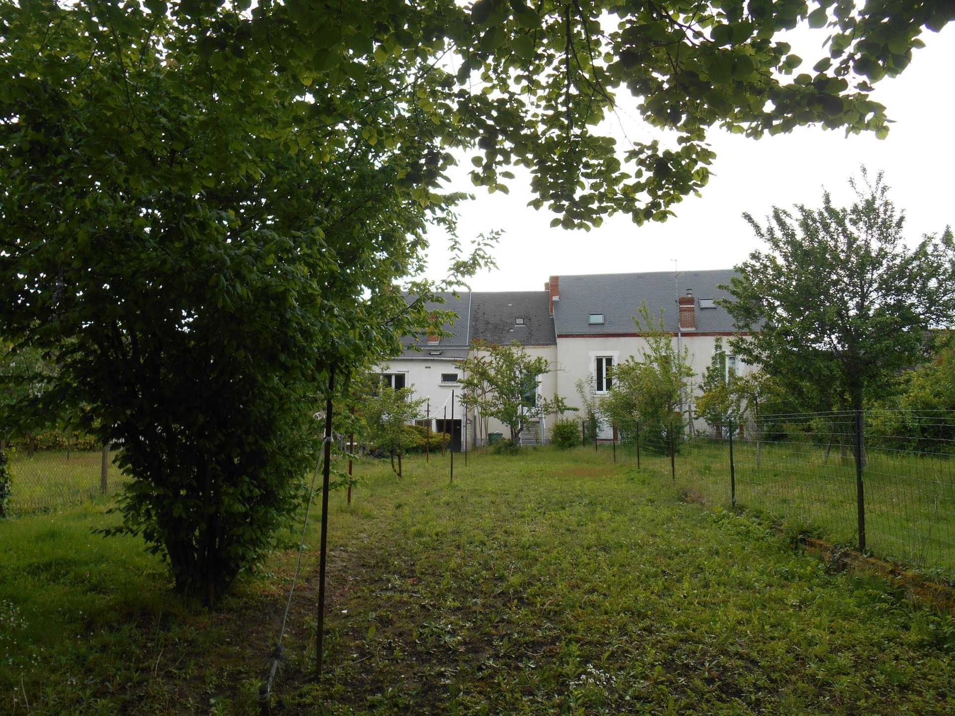 Hus i Vierzon, Centre-Val de Loire 10814129