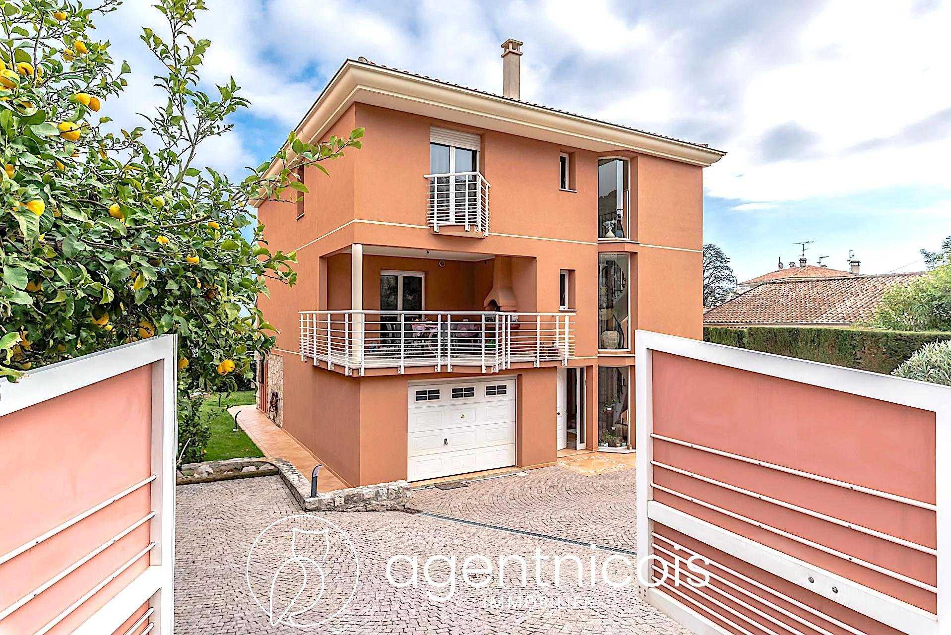 House in Cap Martin, Provence-Alpes-Cote d'Azur 10814228