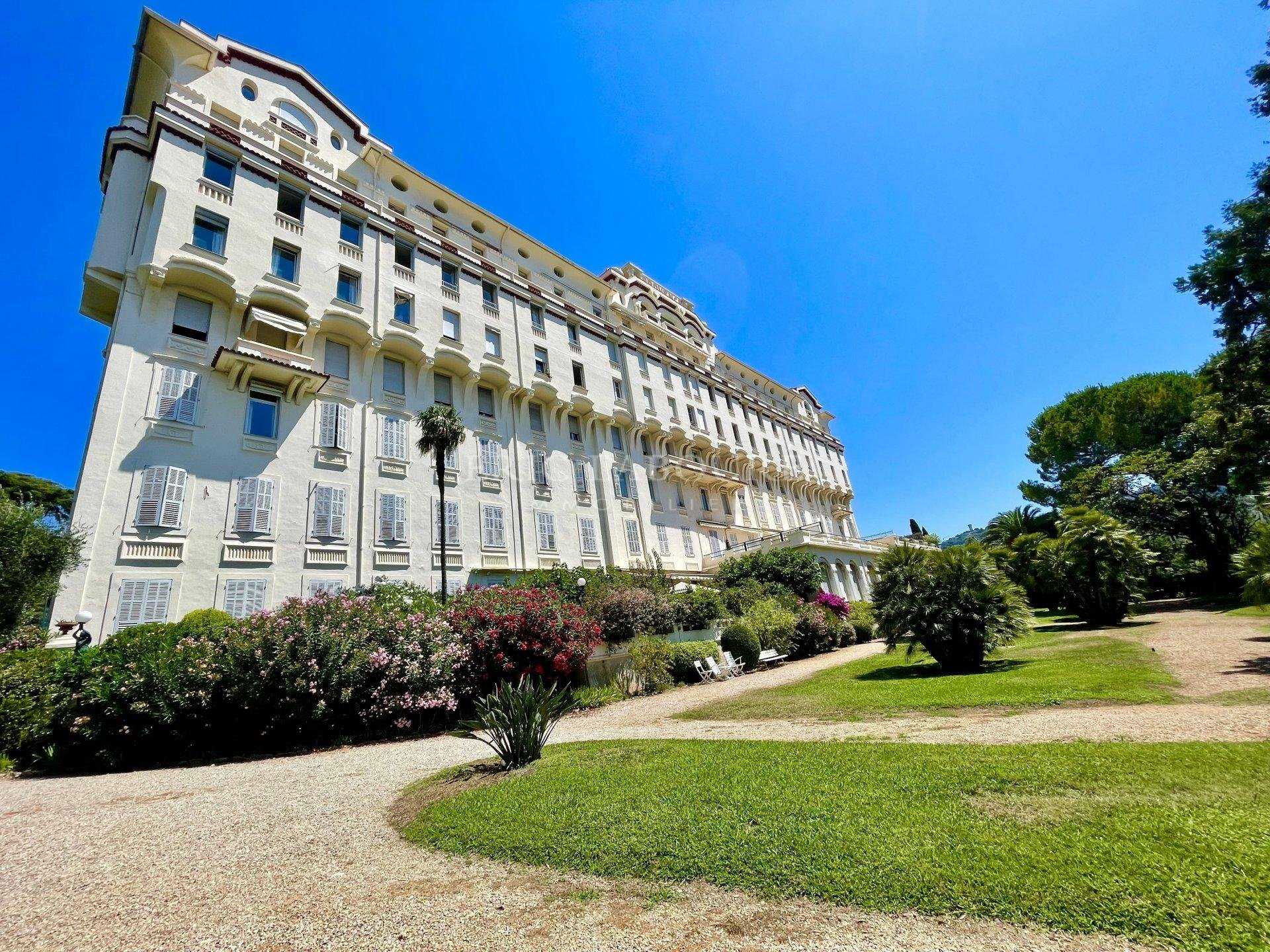 Condominium dans Cannes, Provence-Alpes-Côte d'Azur 10814246