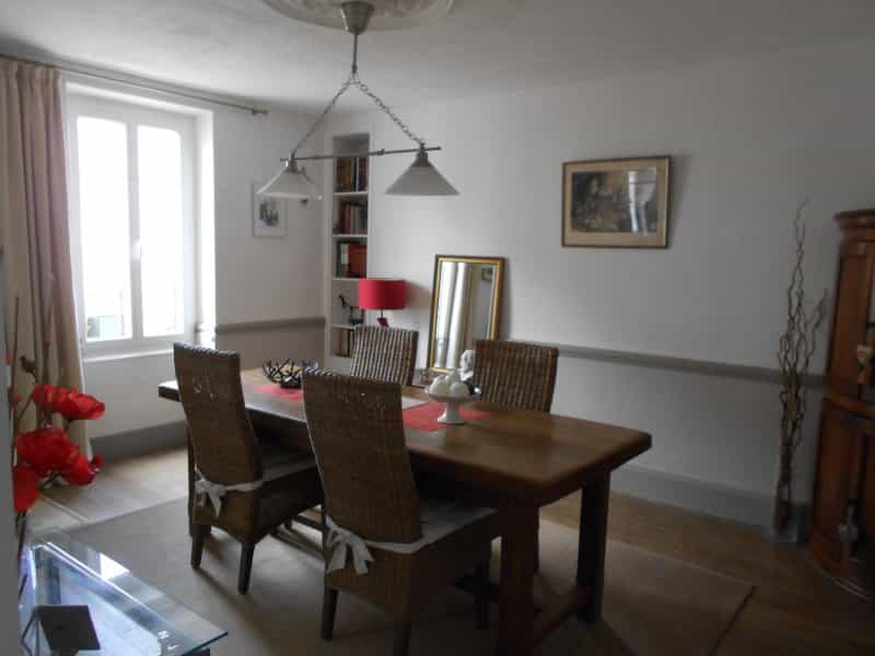 Rumah di Vierzon, Pusat-Val de Loire 10814290