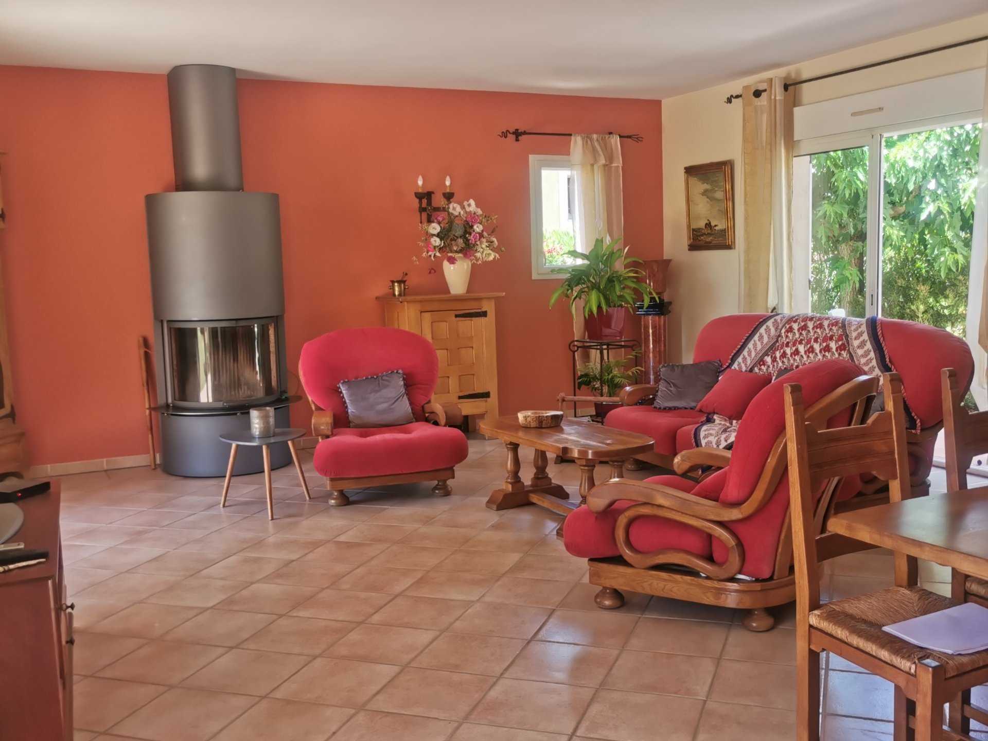 σπίτι σε Pertuis, Provence-Alpes-Cote d'Azur 10814316