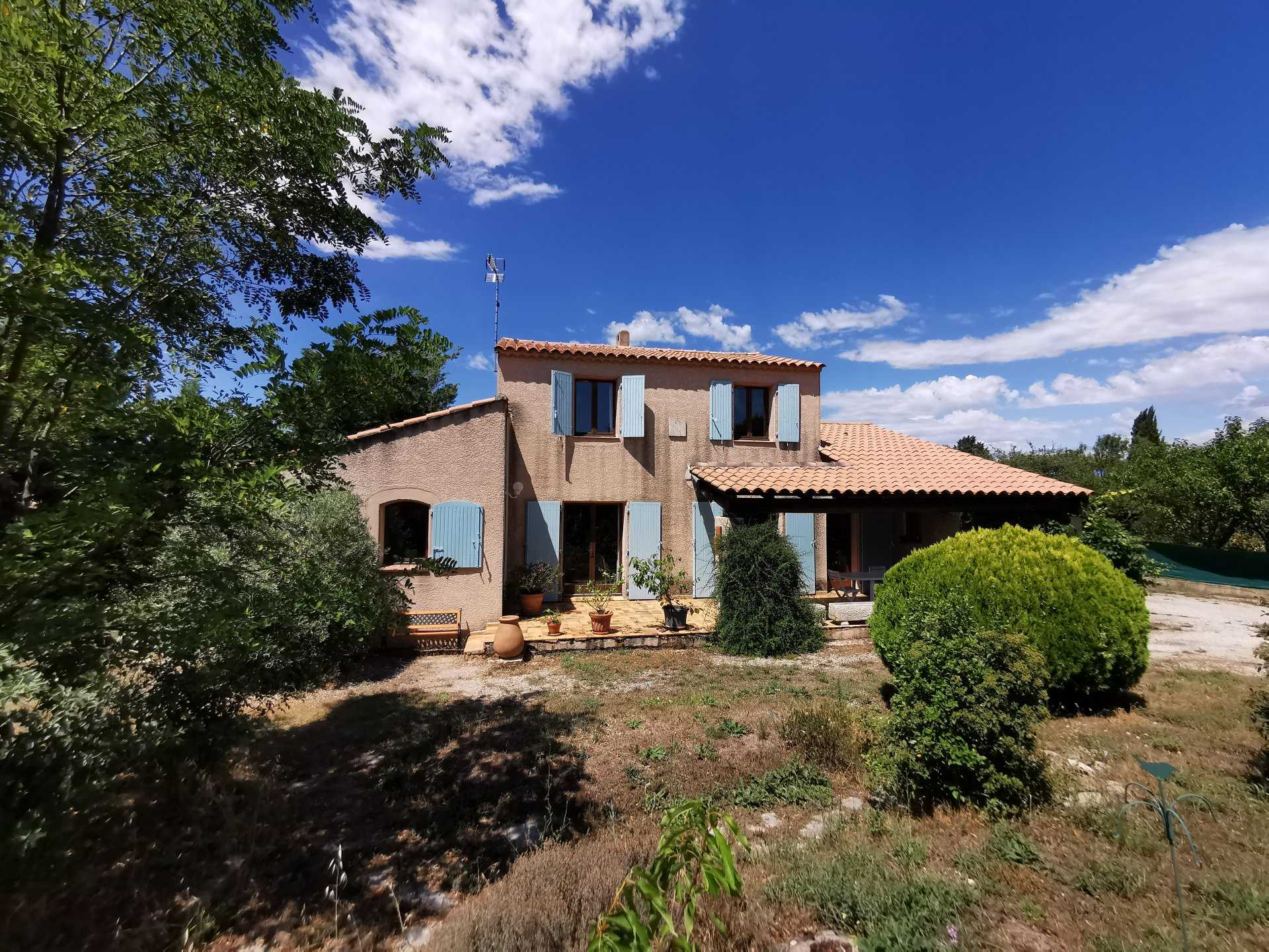 Hus i Pertuis, Provence-Alpes-Cote d'Azur 10814317