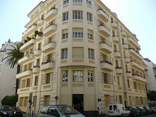 公寓 在 Nice, Alpes-Maritimes 10814538