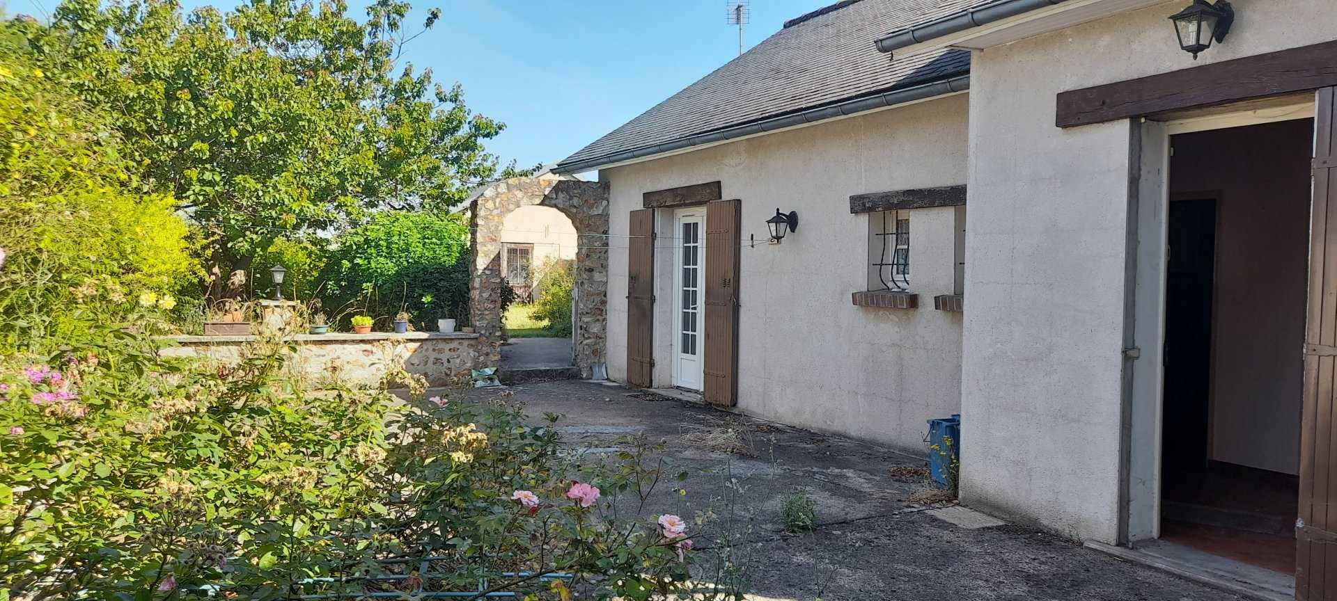 House in Corneuil, Eure 10814573