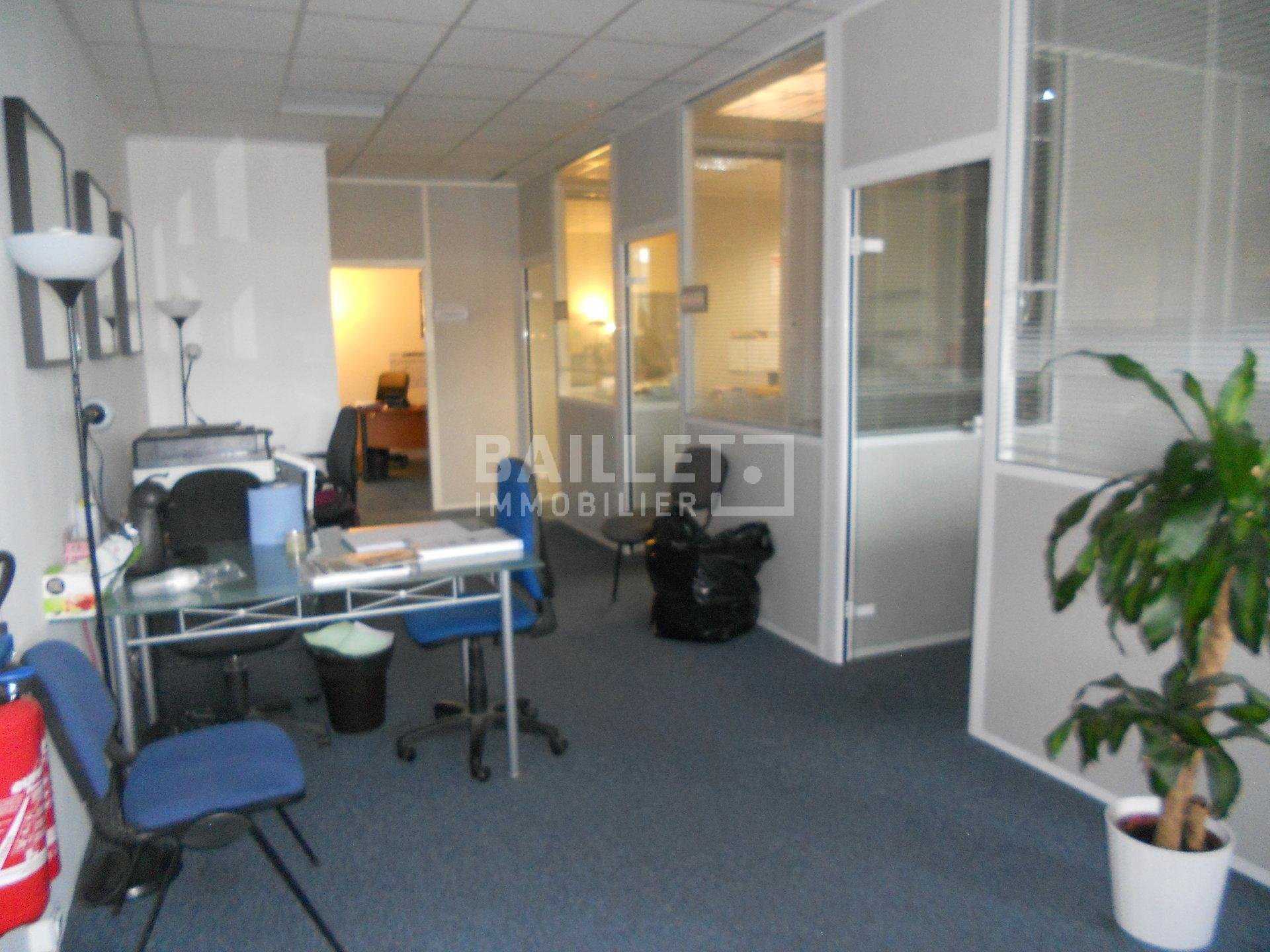 Office in Vallauris, Provence-Alpes-Cote d'Azur 10814577