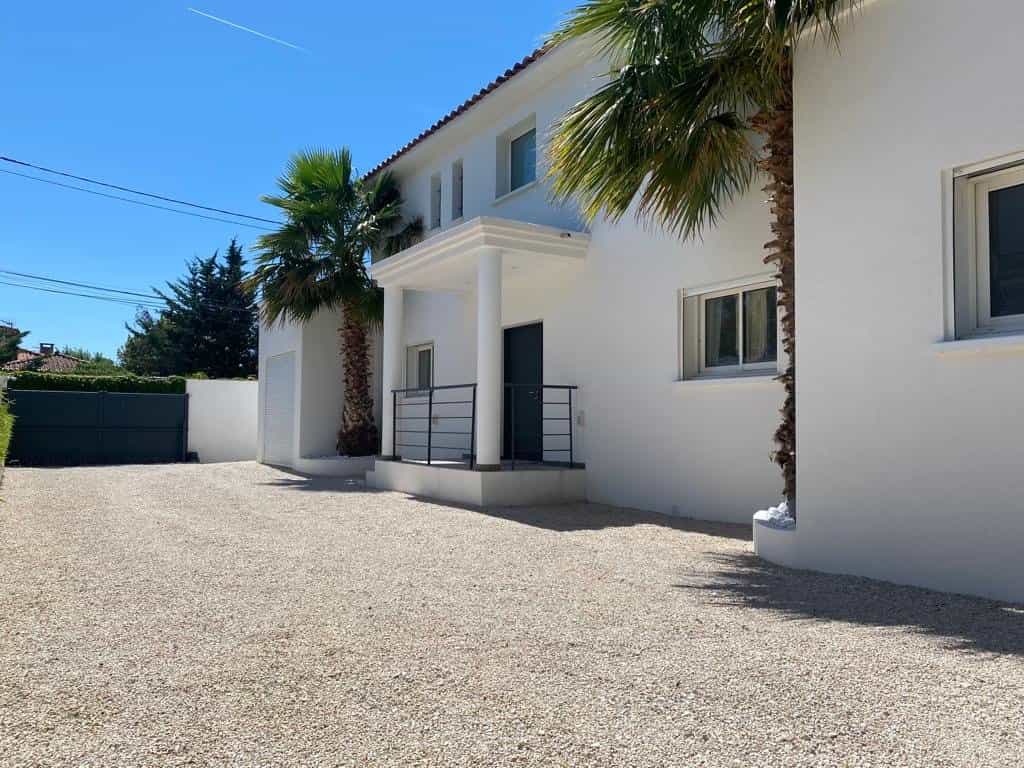 casa en Beaumont, Provence-Alpes-Cote d'Azur 10814709