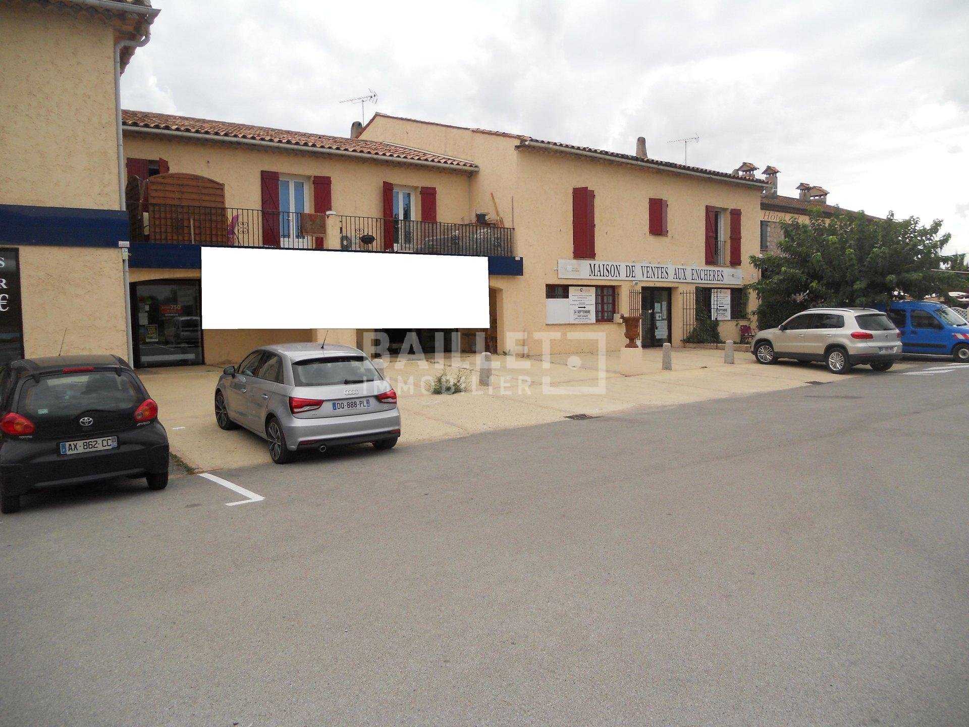 Andet i Montauroux, Provence-Alpes-Cote d'Azur 10814850