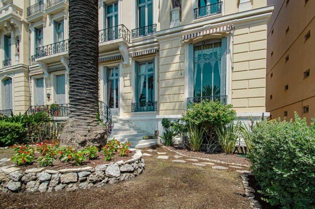 公寓 在 Nice, Alpes-Maritimes 10814860