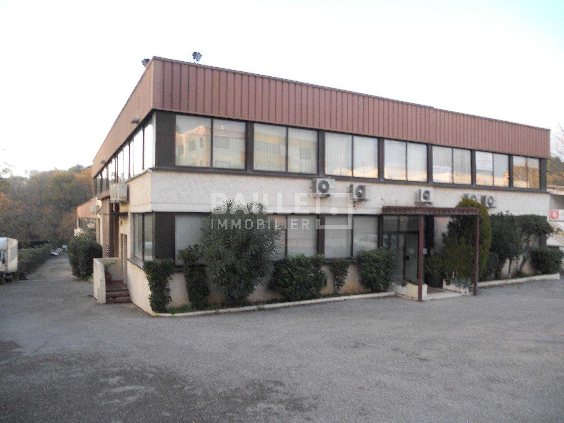 Büro im Mougins, Provence-Alpes-Côte d'Azur 10814982