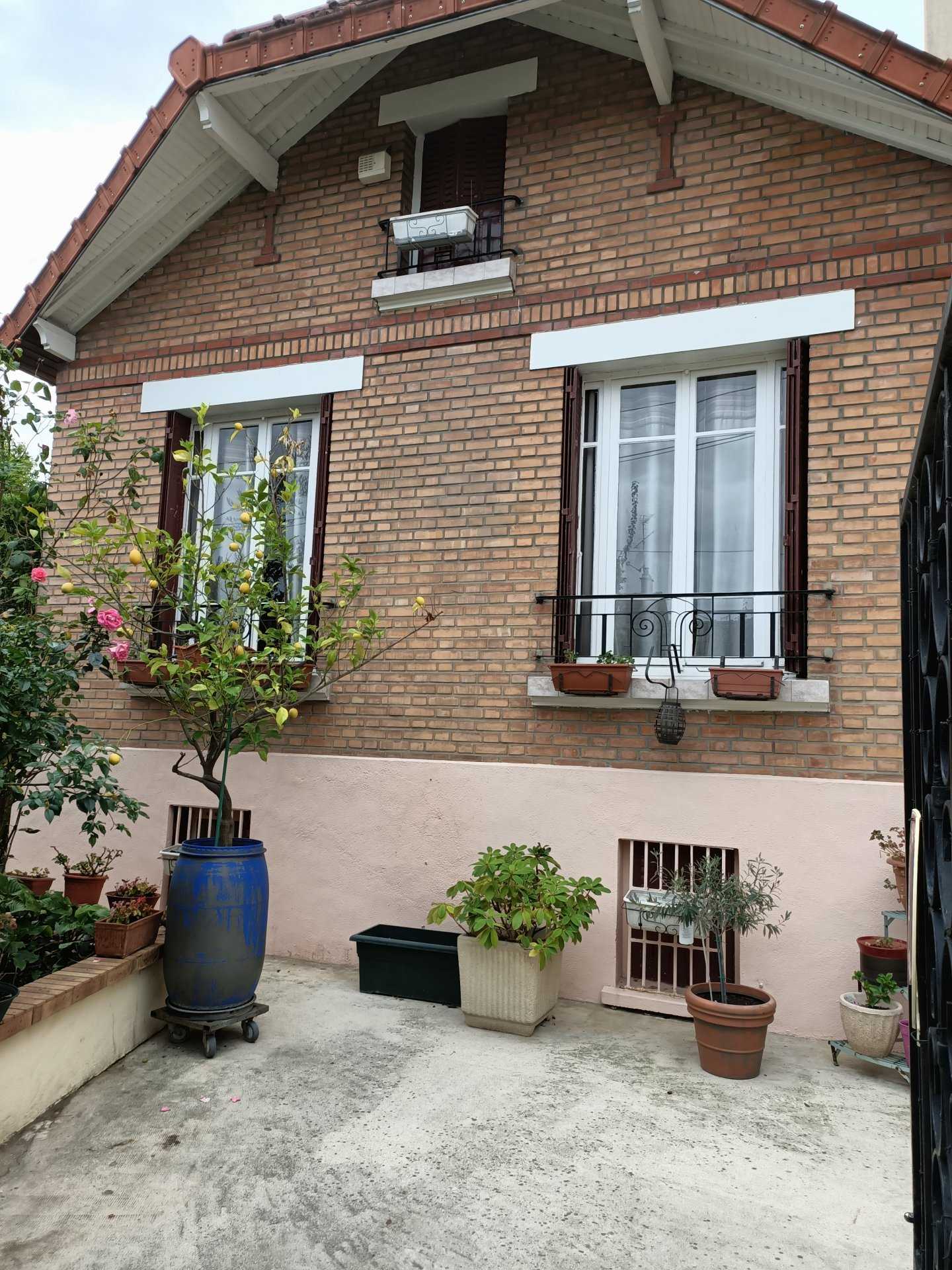 Huis in Drancy, Ile-de-France 10815085