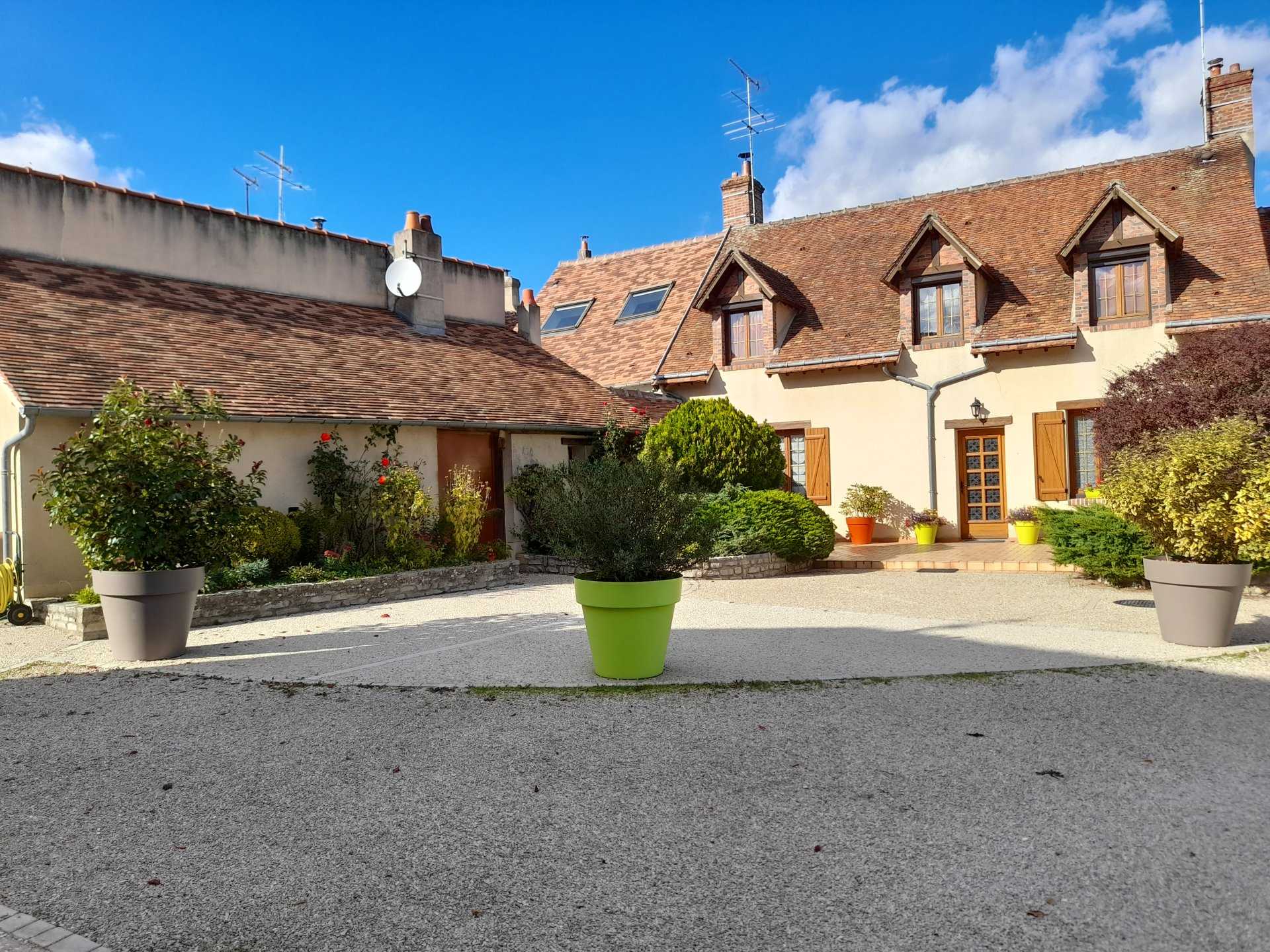 rumah dalam Nogent-sur-Vernisson, Pusat-Val de Loire 10815093