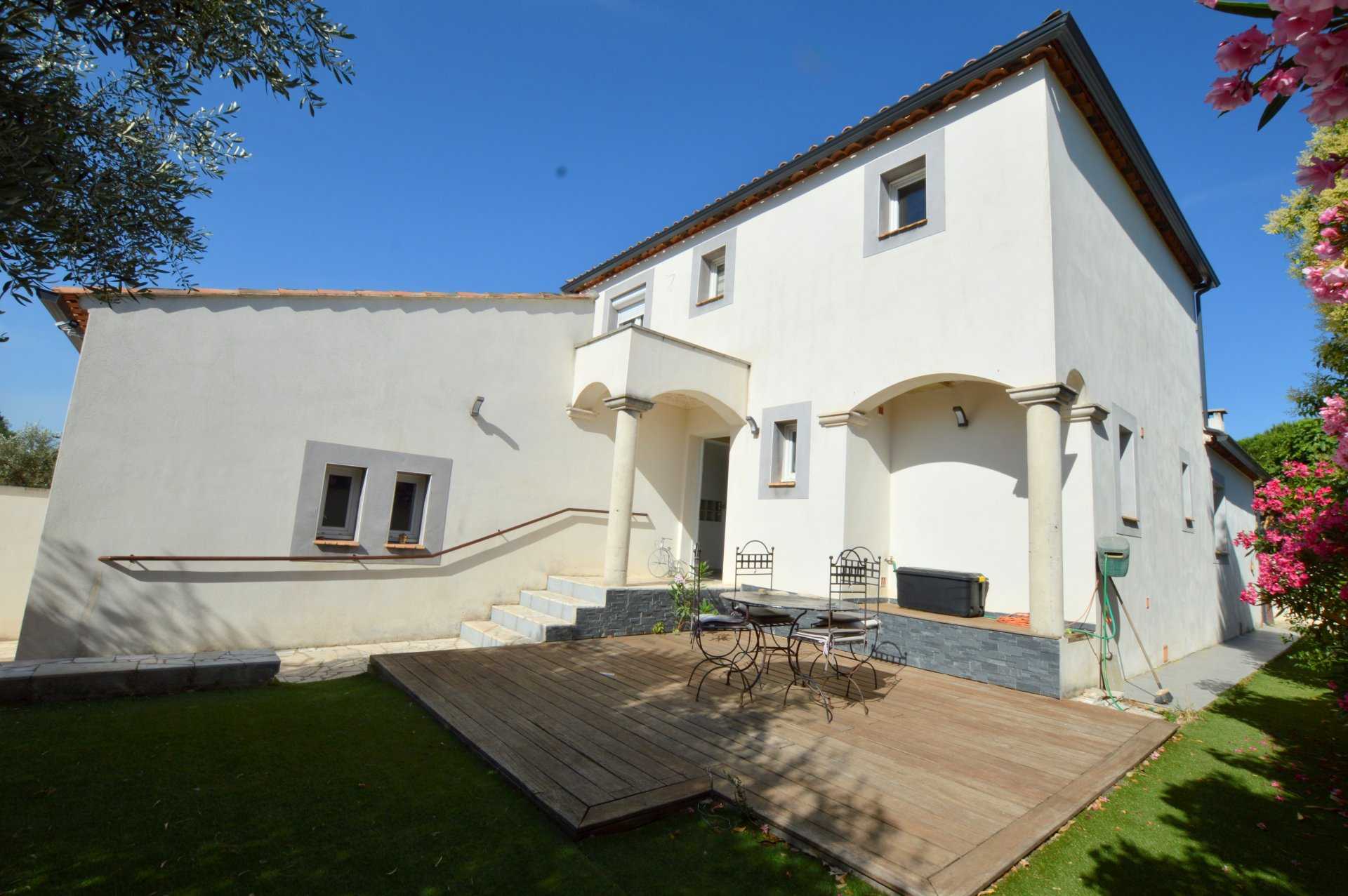 σπίτι σε Lunel, Occitanie 10815146