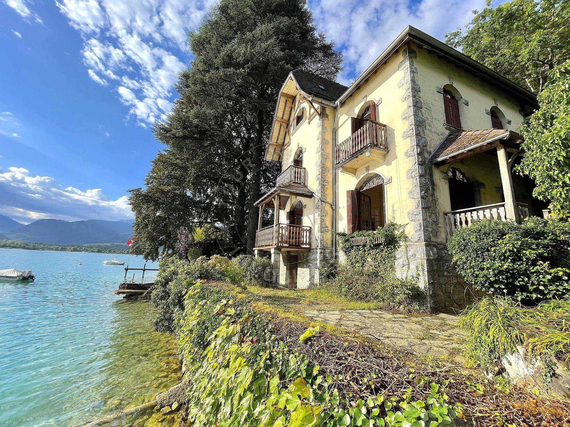 Casa nel Doussar, Alvernia-Rodano-Alpi 10815180