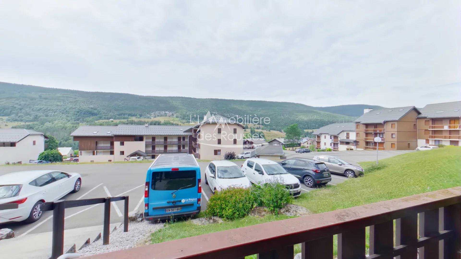 Condominium in Lelex, Auvergne-Rhone-Alpes 10815223
