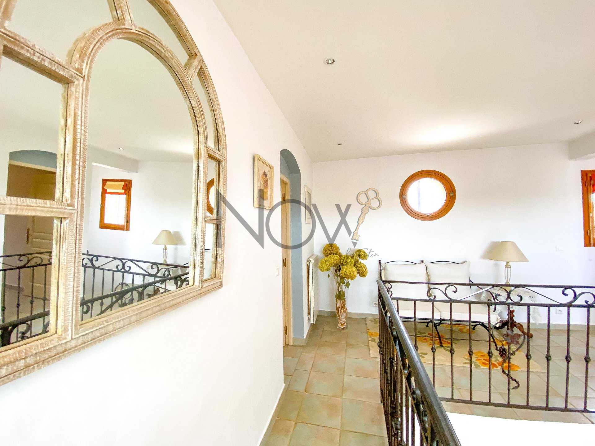 House in Cavaillon, Vaucluse 10815360