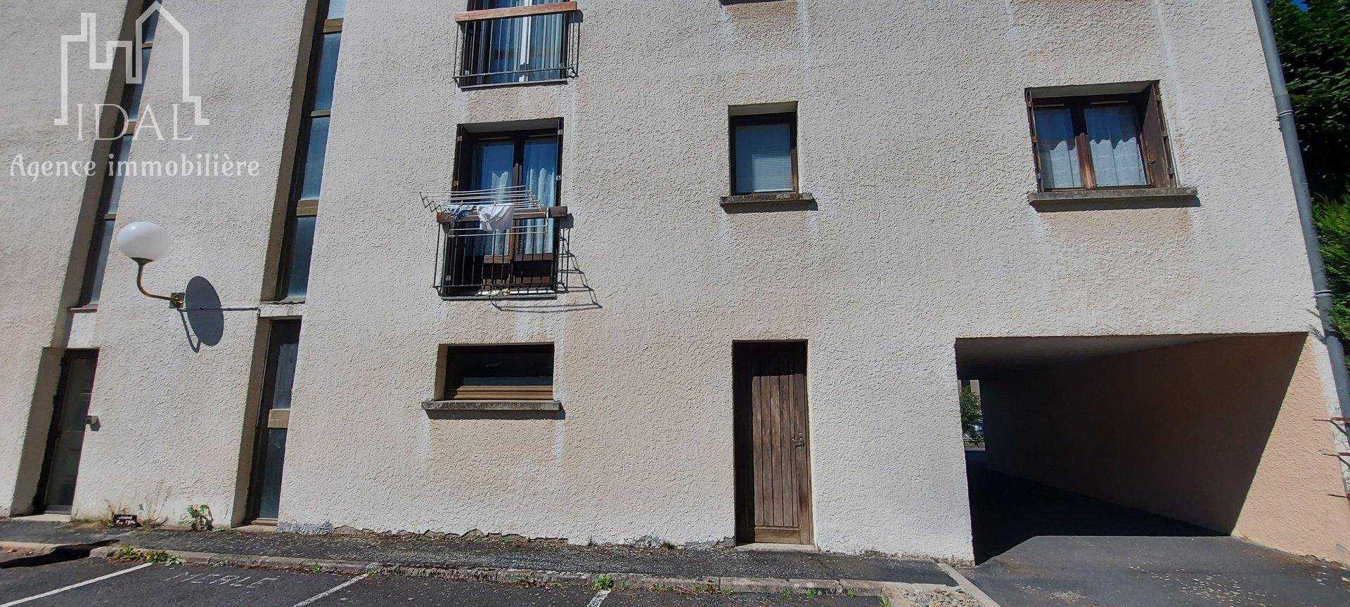 Condominium in Langogne, Lozère 10815365