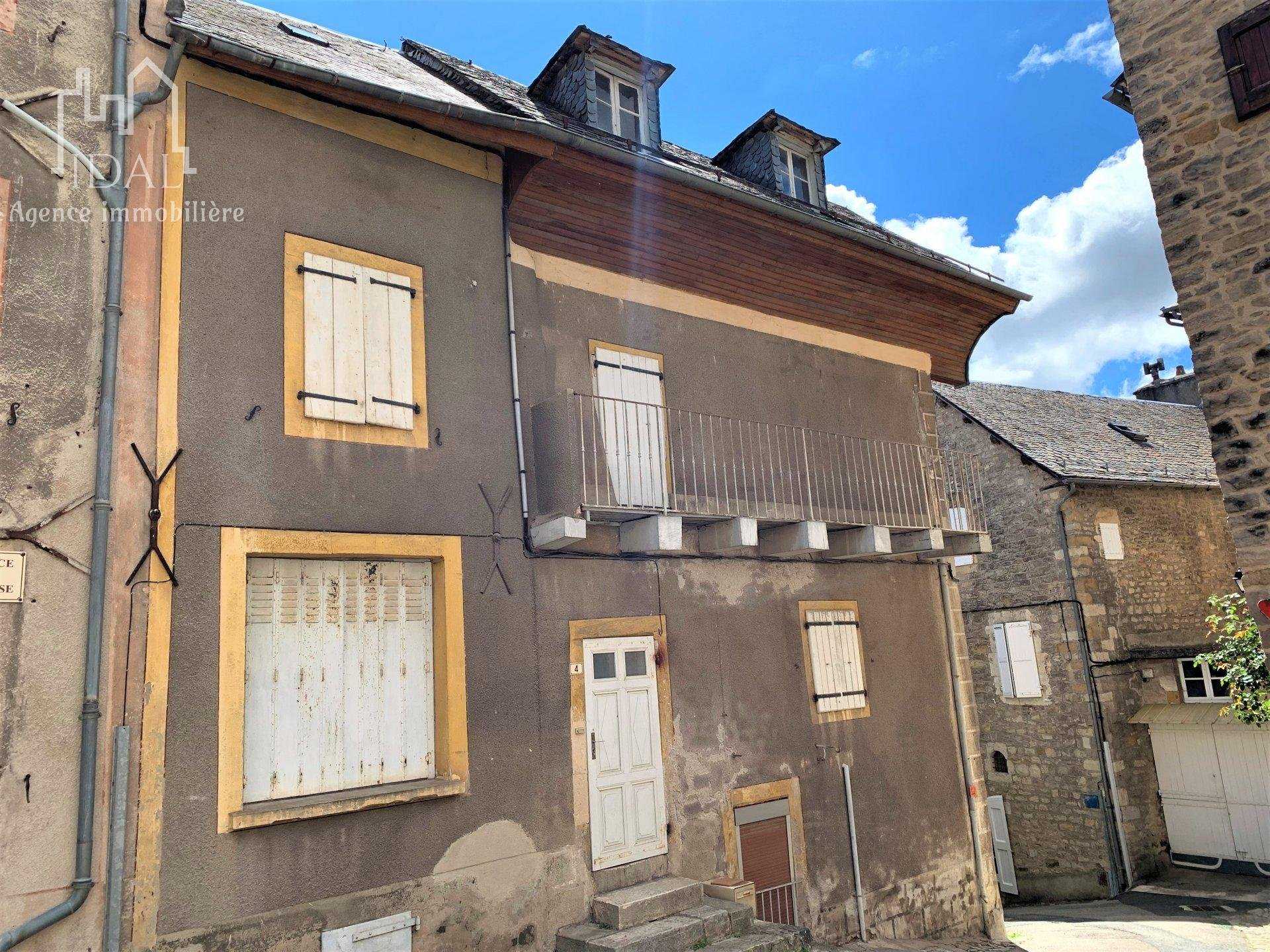 Haus im Sévérac-le-Chateau, Okzitanien 10815371
