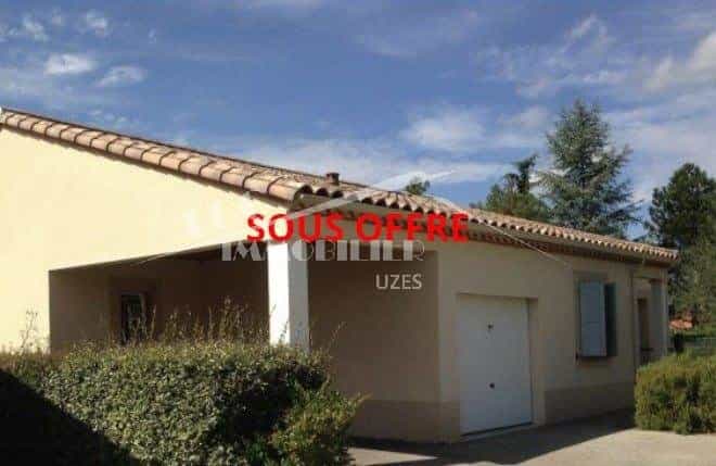 Hus i Montaren-et-Saint-Médiers, Gard 10815399