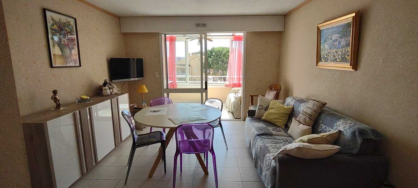 Condominium dans Frejus-Plage, Provence-Alpes-Cote d'Azur 10815433