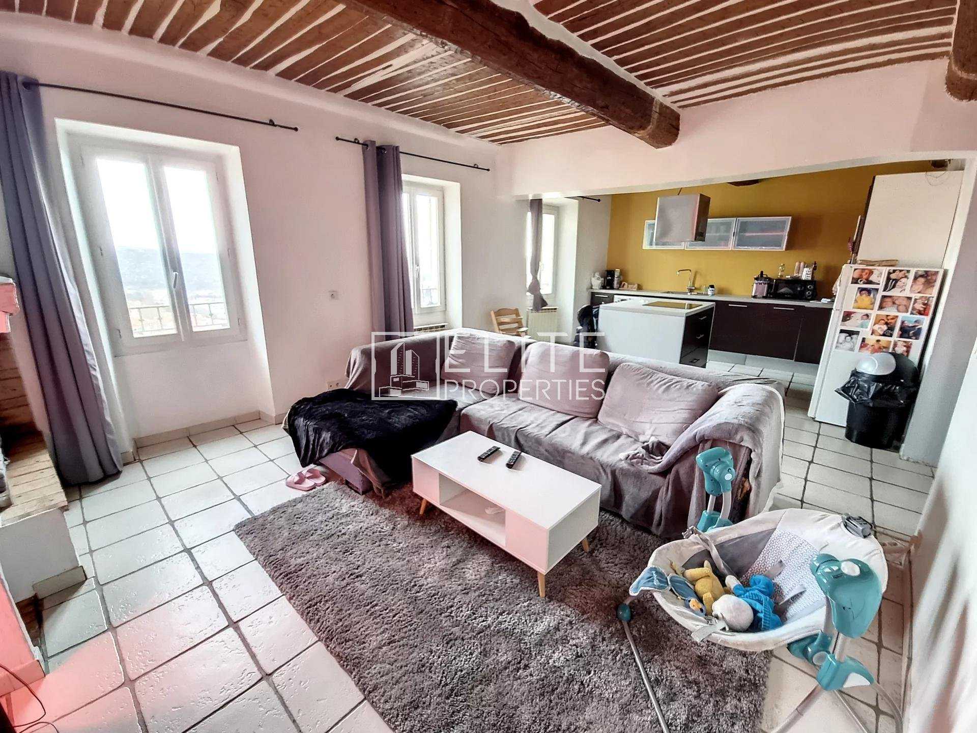 Condominium in Grasse, Provence-Alpes-Cote d'Azur 10815445