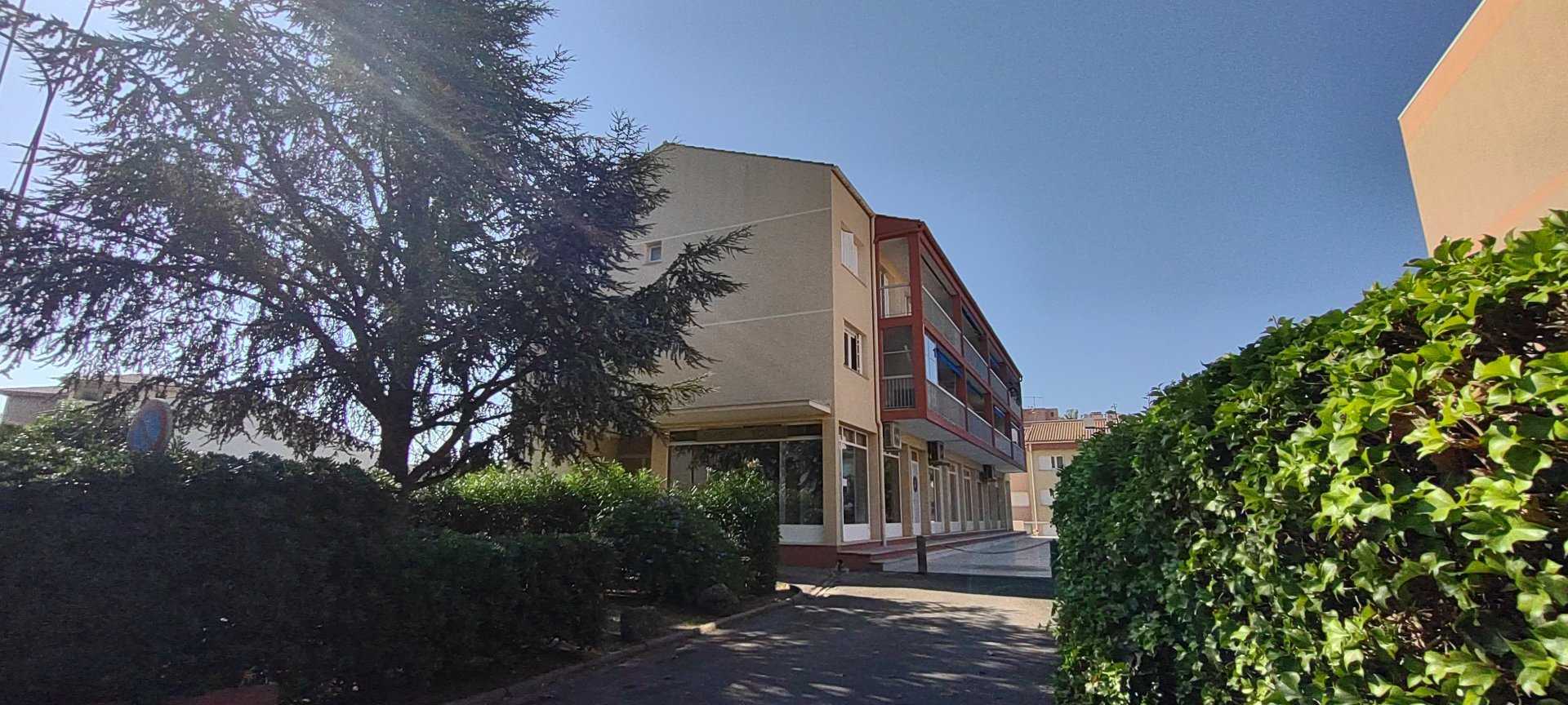 Eigentumswohnung im Frejus, Provence-Alpes-Côte d'Azur 10815450