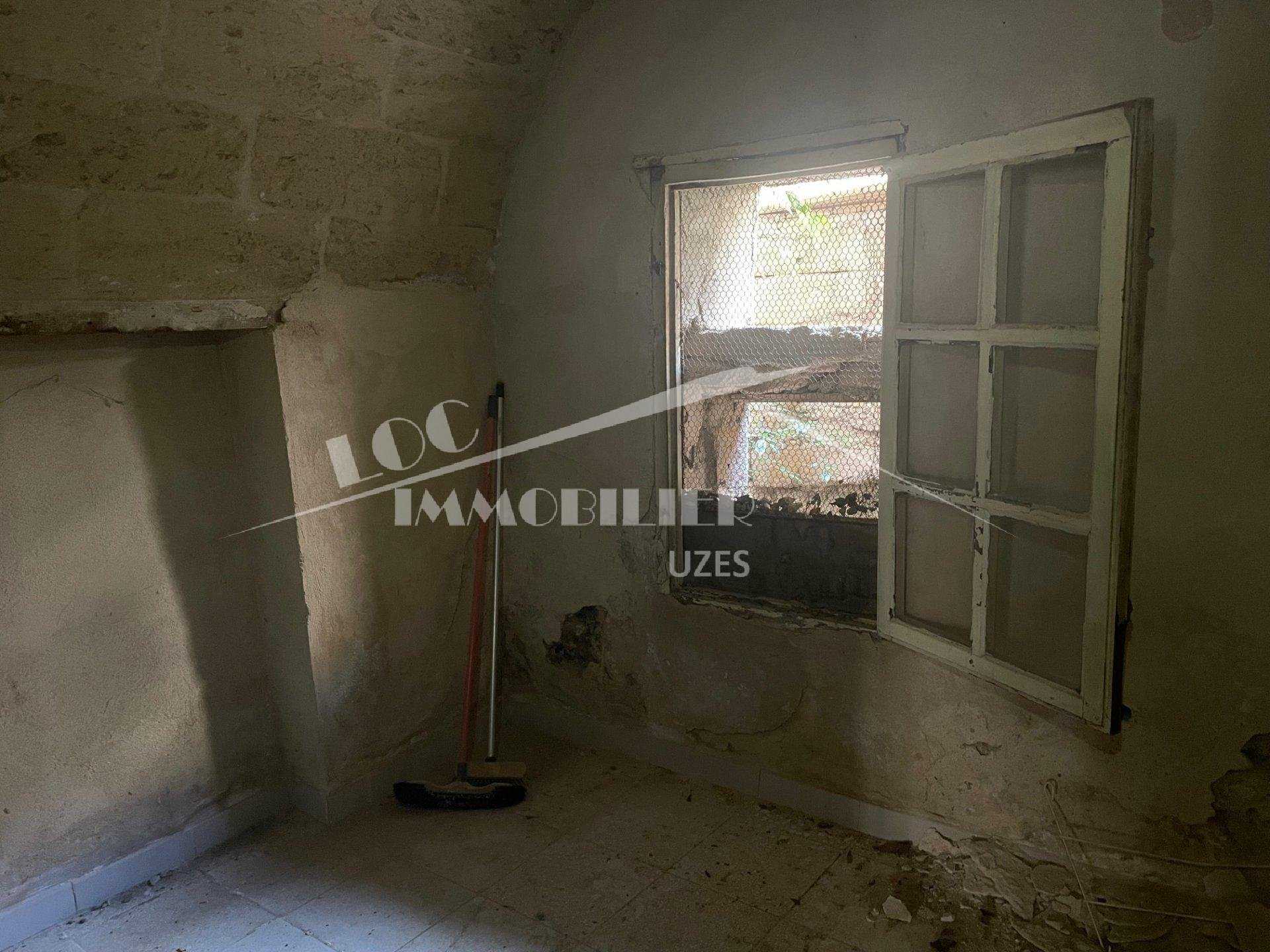 Pelbagai Rumah dalam Uzes, Occitanie 10815469