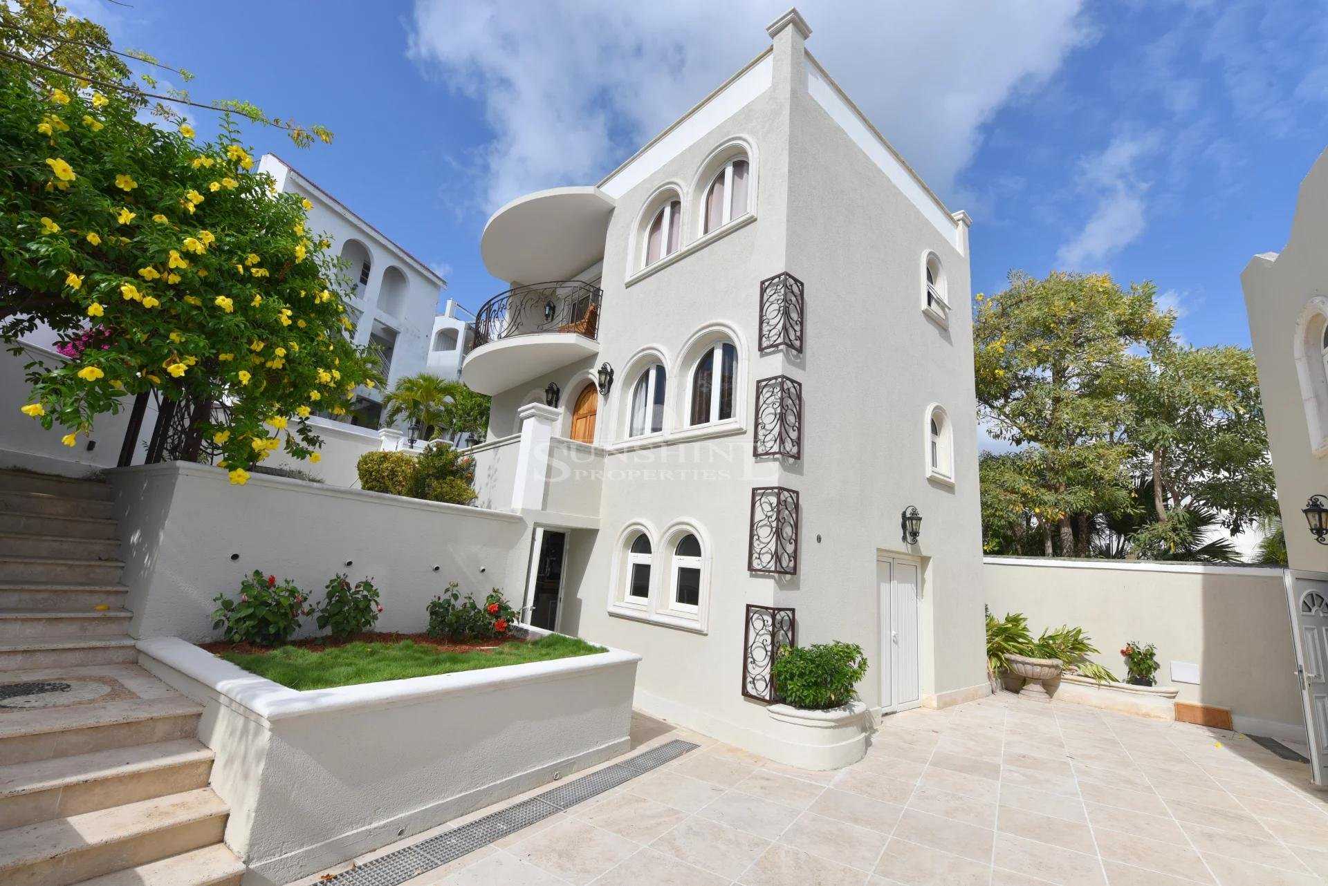 House in Sint Maarten, null 10815719