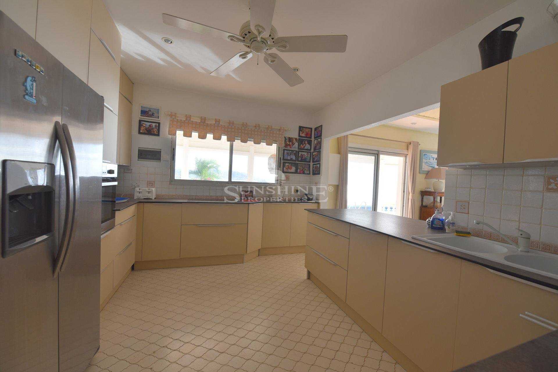 House in Sint Maarten, null 10815805