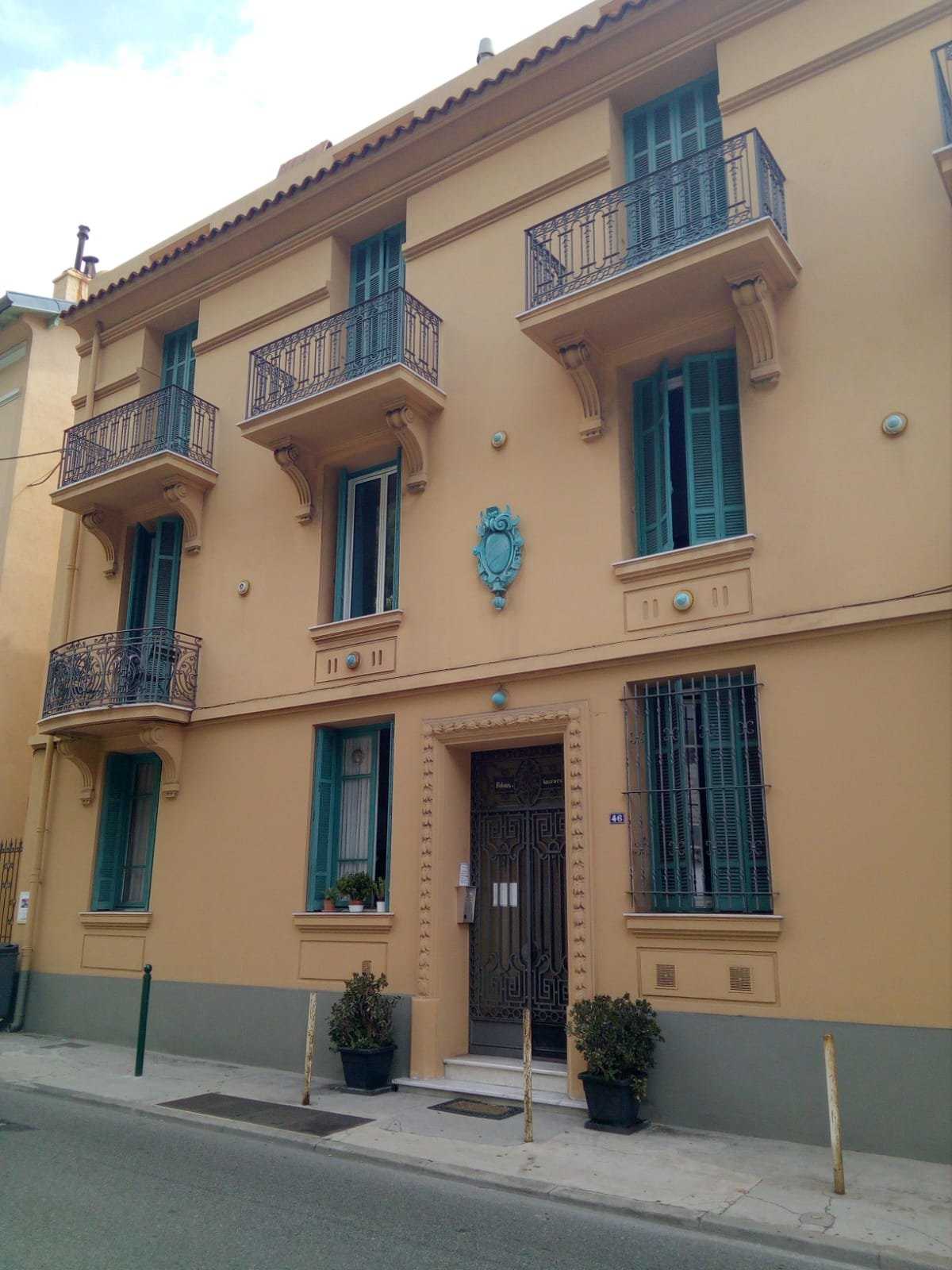 Condominio en Roquebrune-Cap-Martin, Alpes-Maritimes 10815806