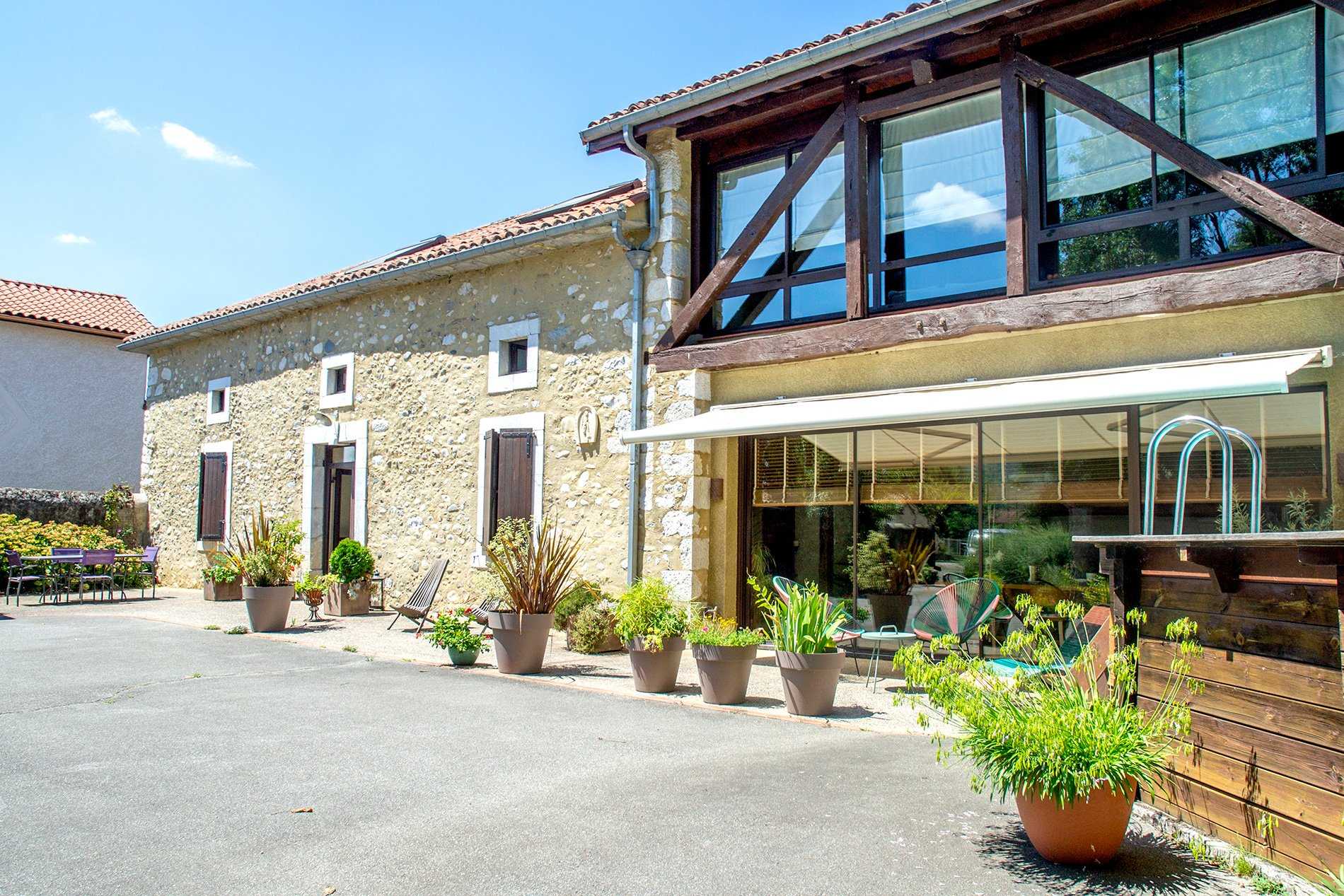 房子 在 Martres-de-Riviere, Occitanie 10815833