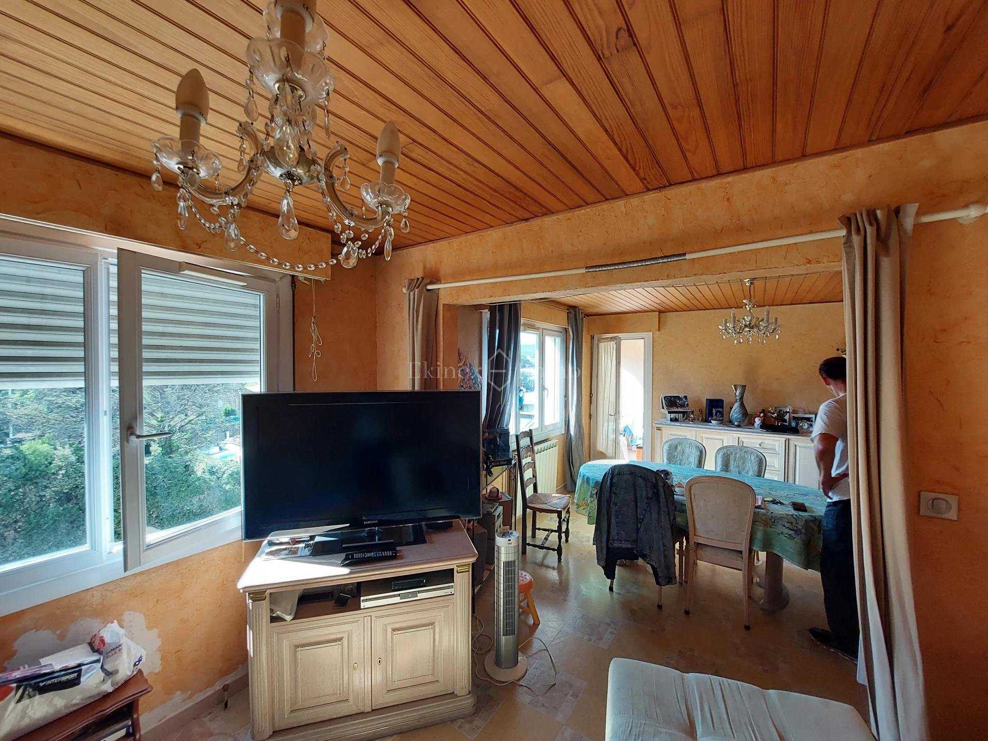 公寓 在 四人Chaux, 普羅旺斯-阿爾卑斯-藍色海岸 10815988