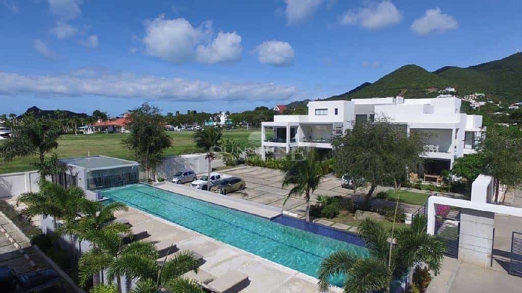 Condominium in Sint Maarten, null 10816036